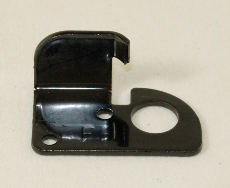 WR02X11465 PLATE DOOR STOP FF