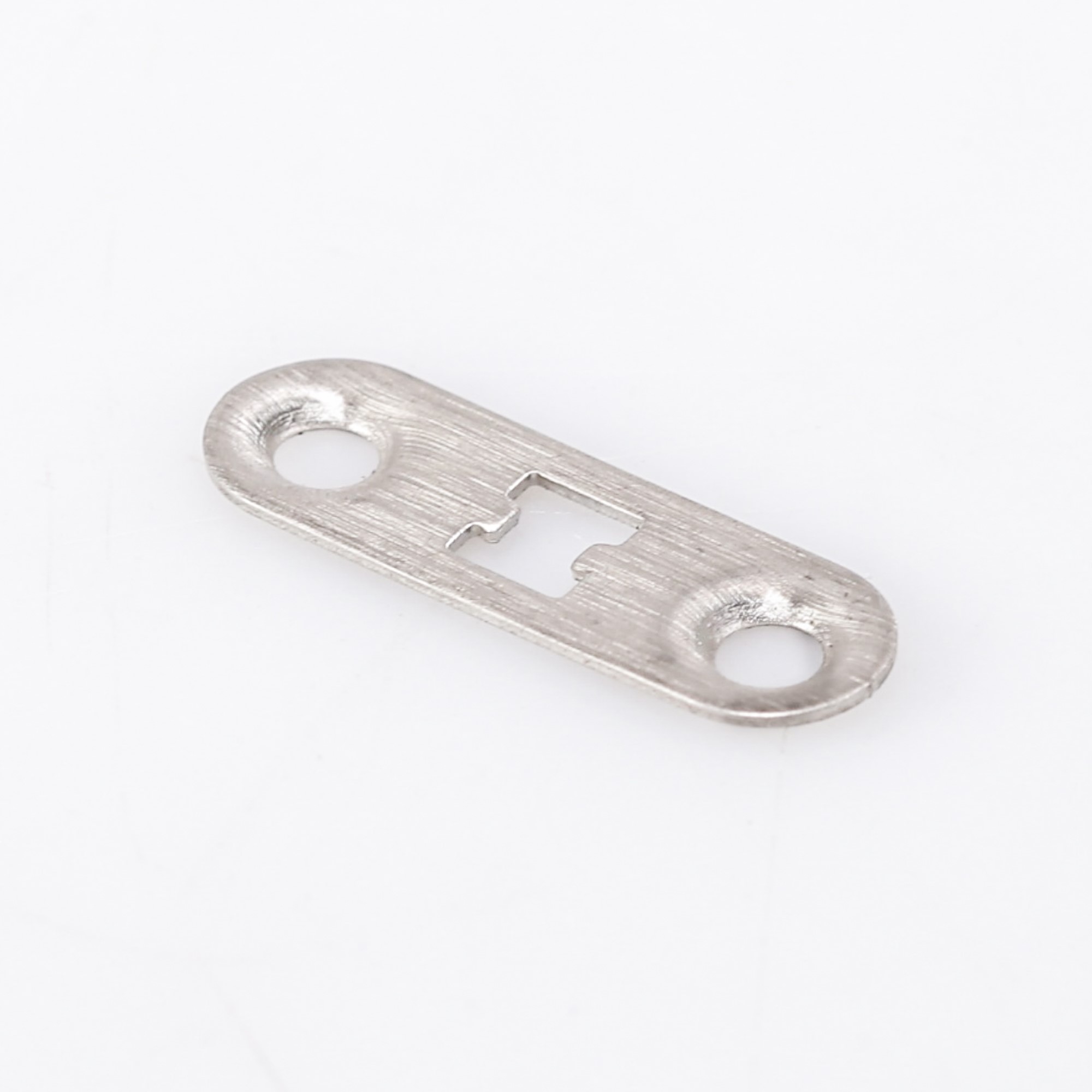 WE1M570 STRIKE PLATE W/STRK HOLE