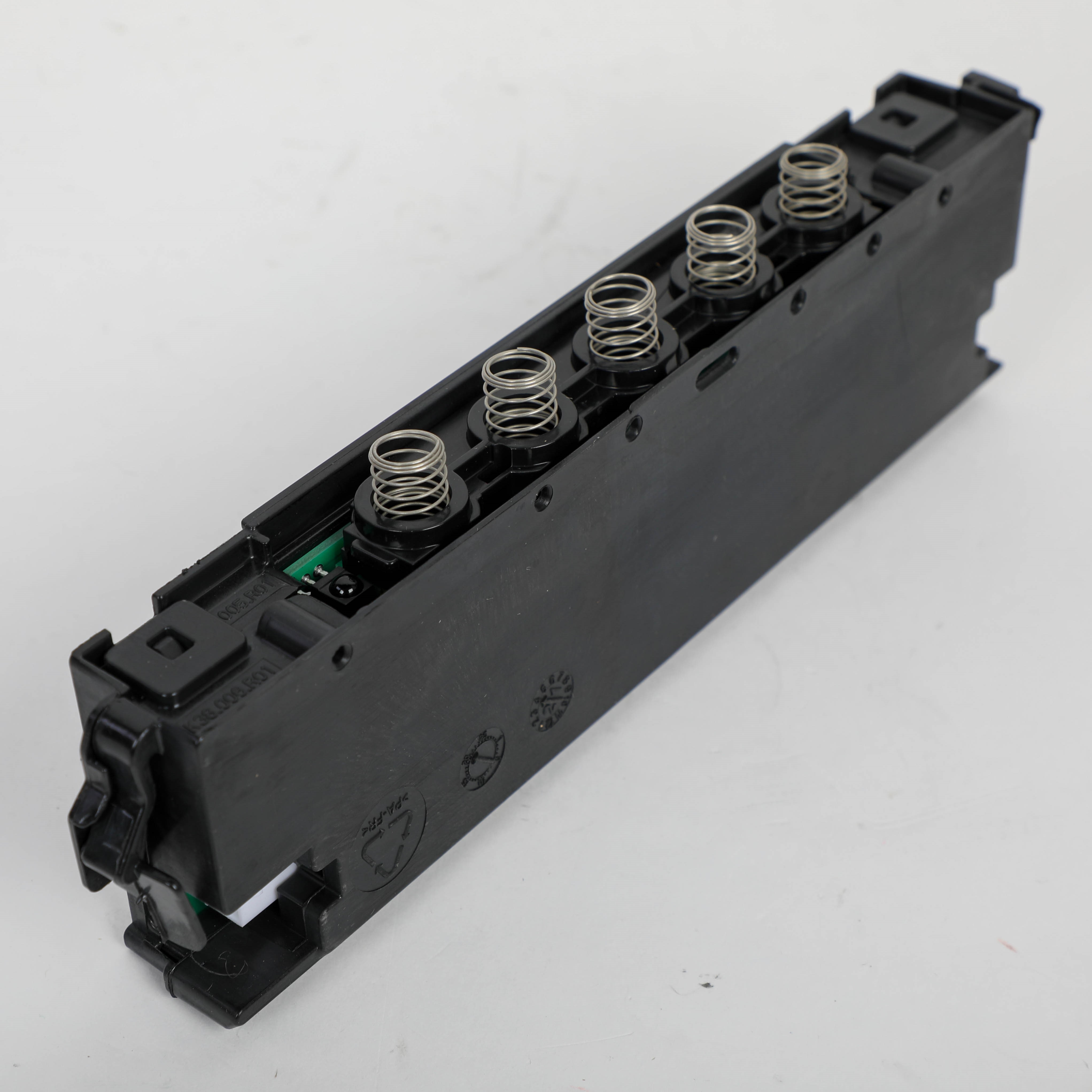 GE Appliances WB27X27213