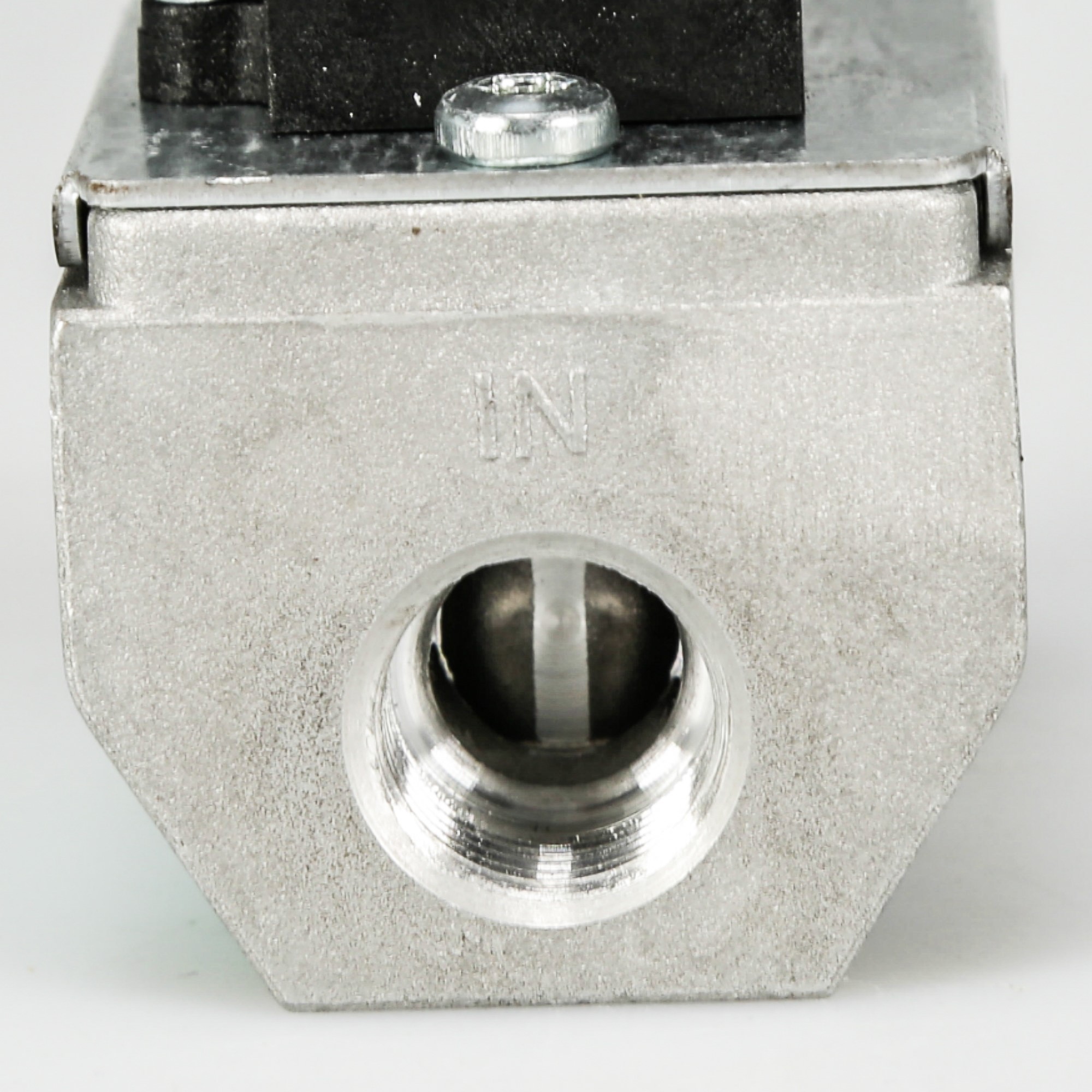 W10911971 VALVE-SOLN