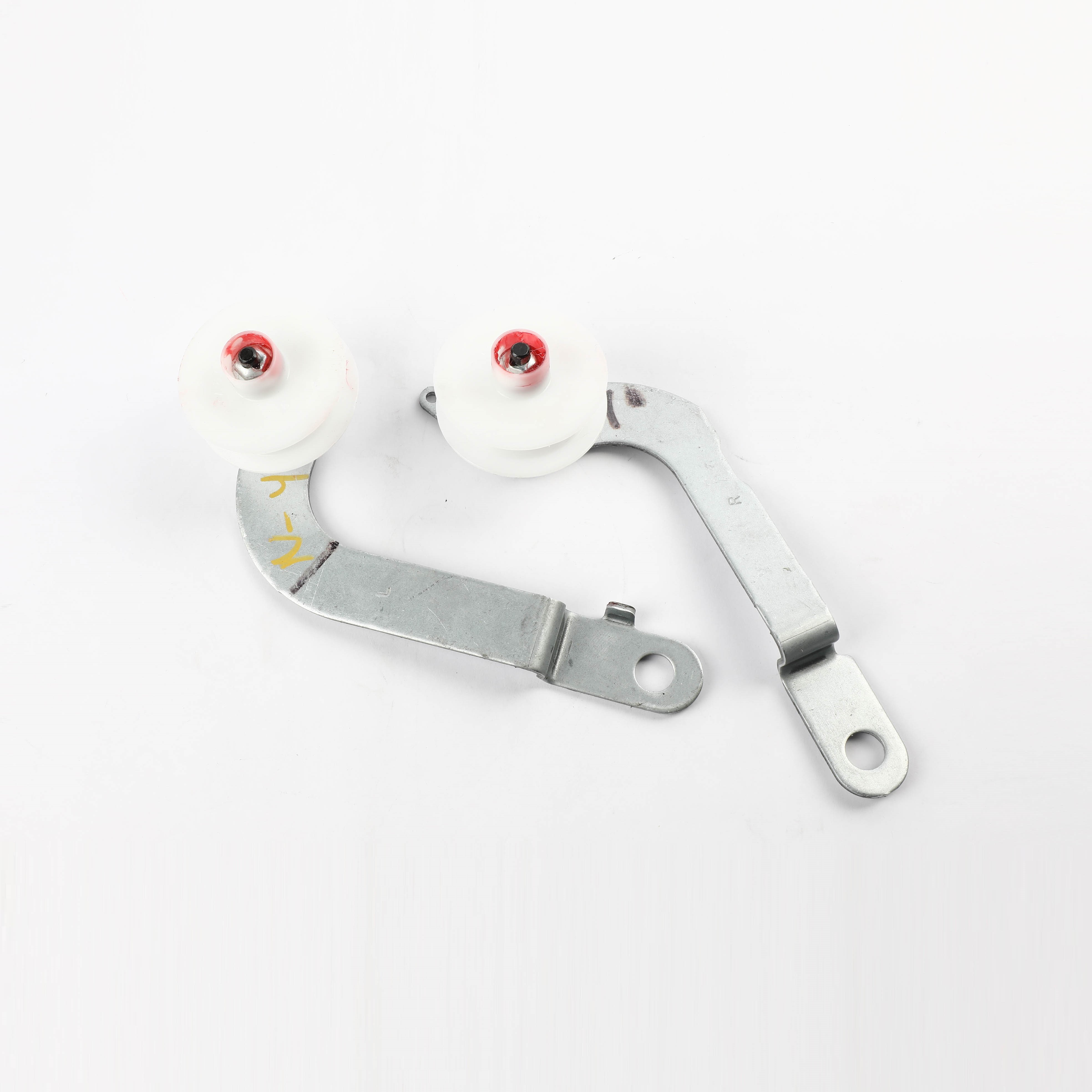 WE03X38319 - IDLER ARM LEFT & RIGHT ASSEMBLY