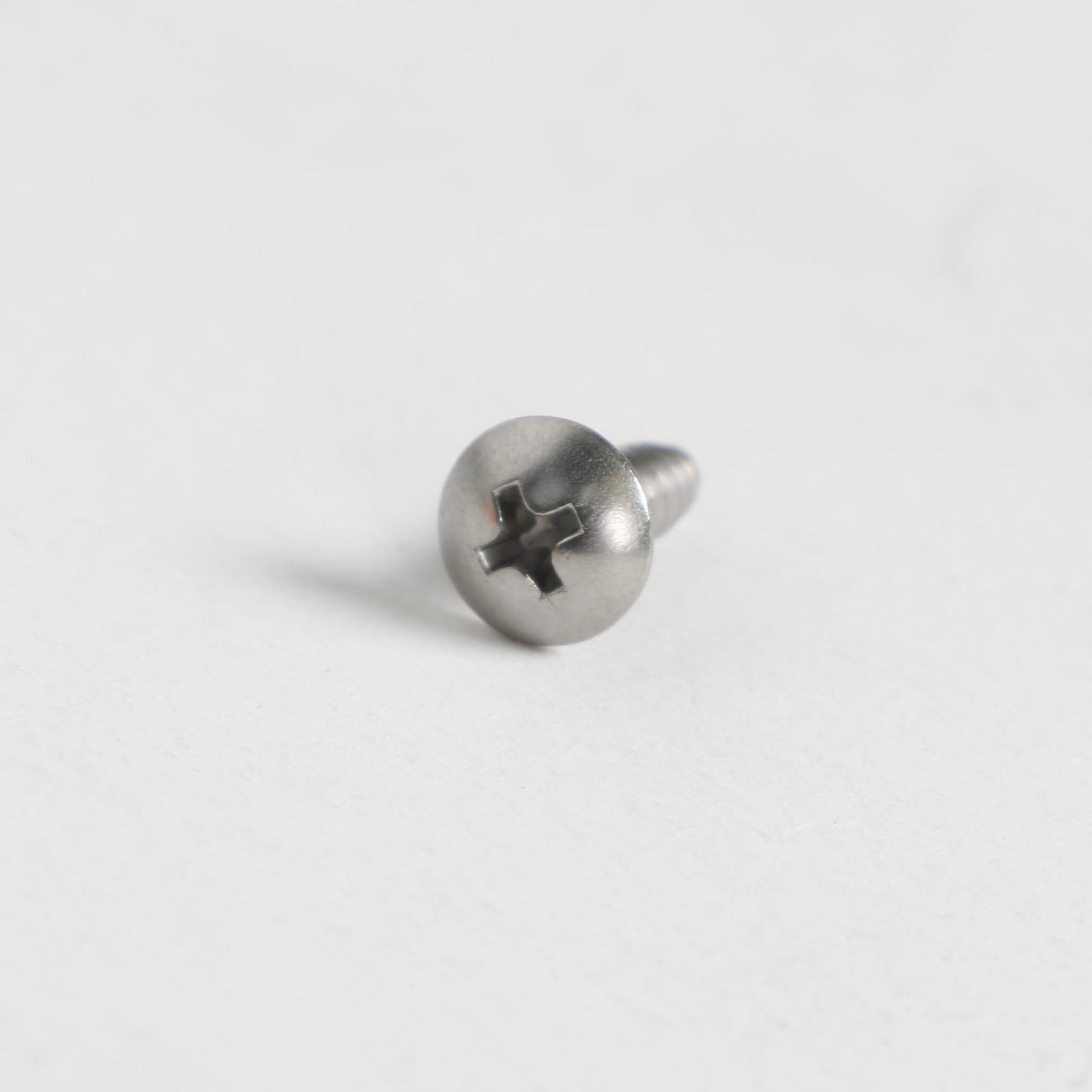 241679901 SCREW