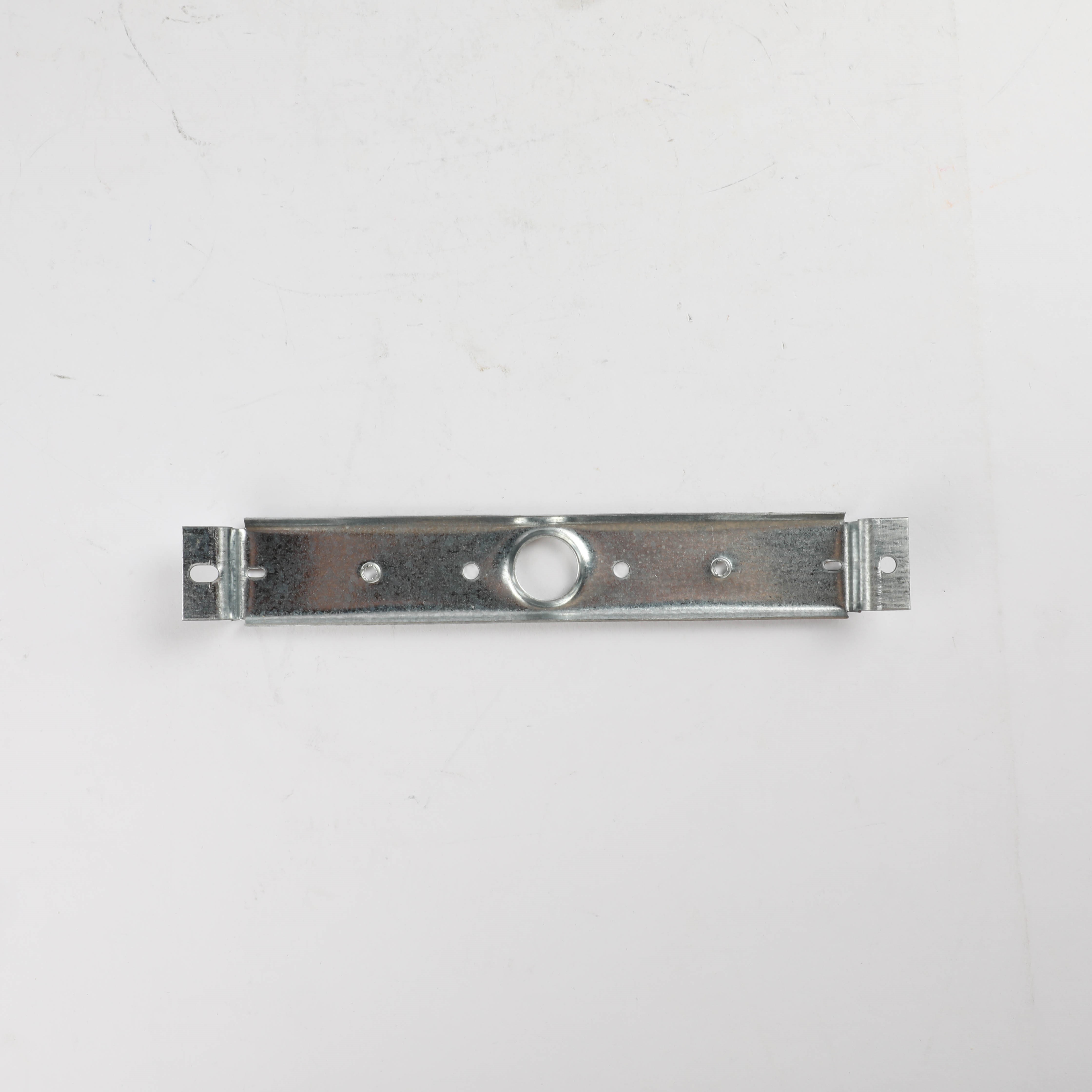 WR21X30022 EVAPORATOR FAN REAR BRACKET