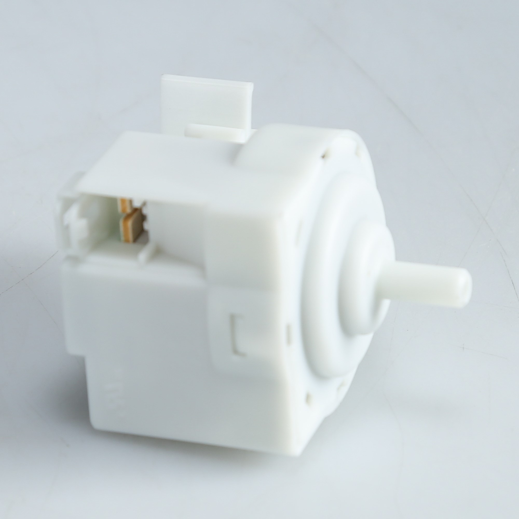 379221604 - SWITCH-PRESSURE