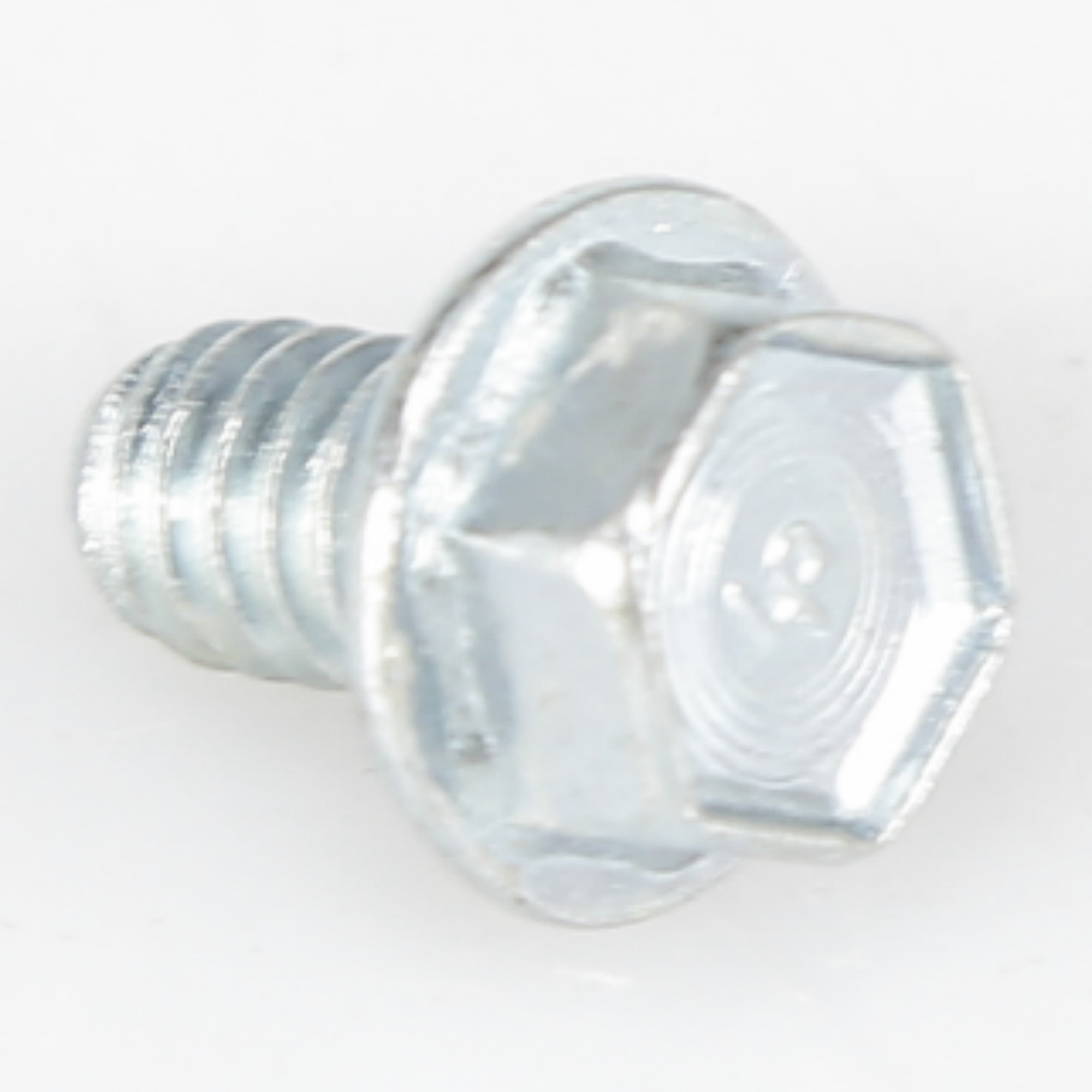 MWE 692198