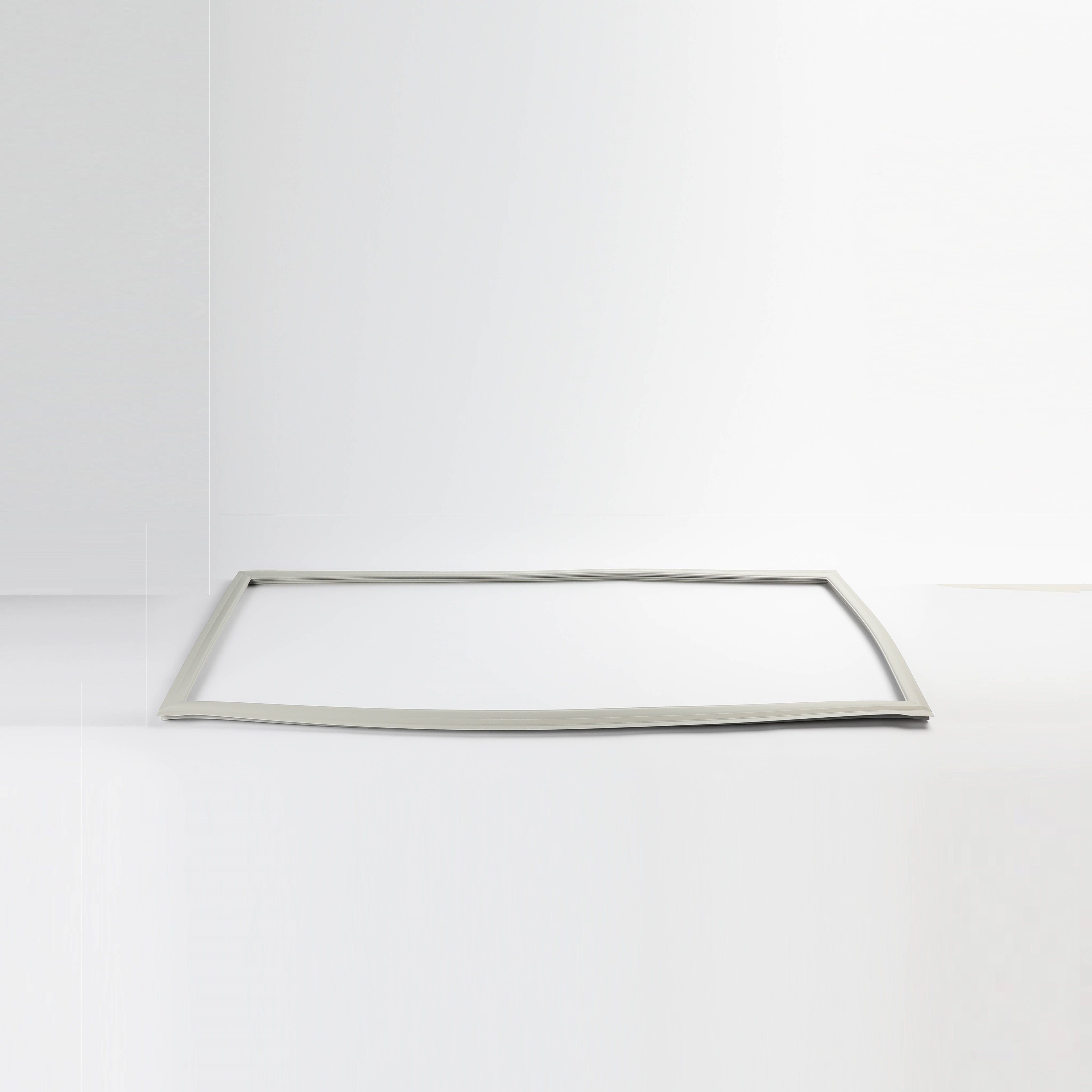 WR24X10201 ASM GASKET DOOR REF.