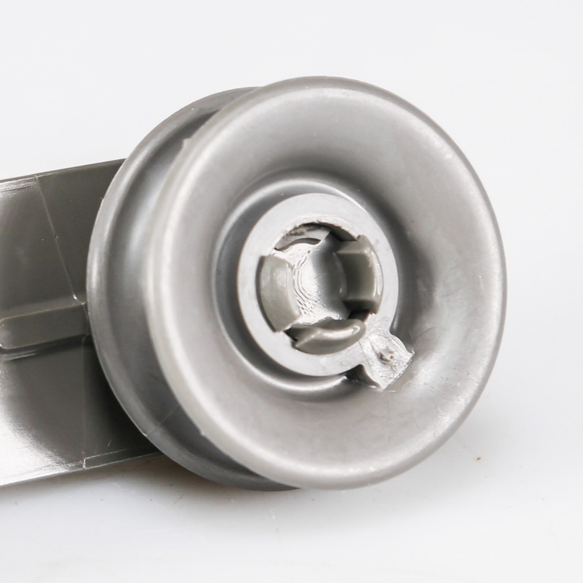 WPW10078083 Whirlpool Dishwasher Dishrack Wheel