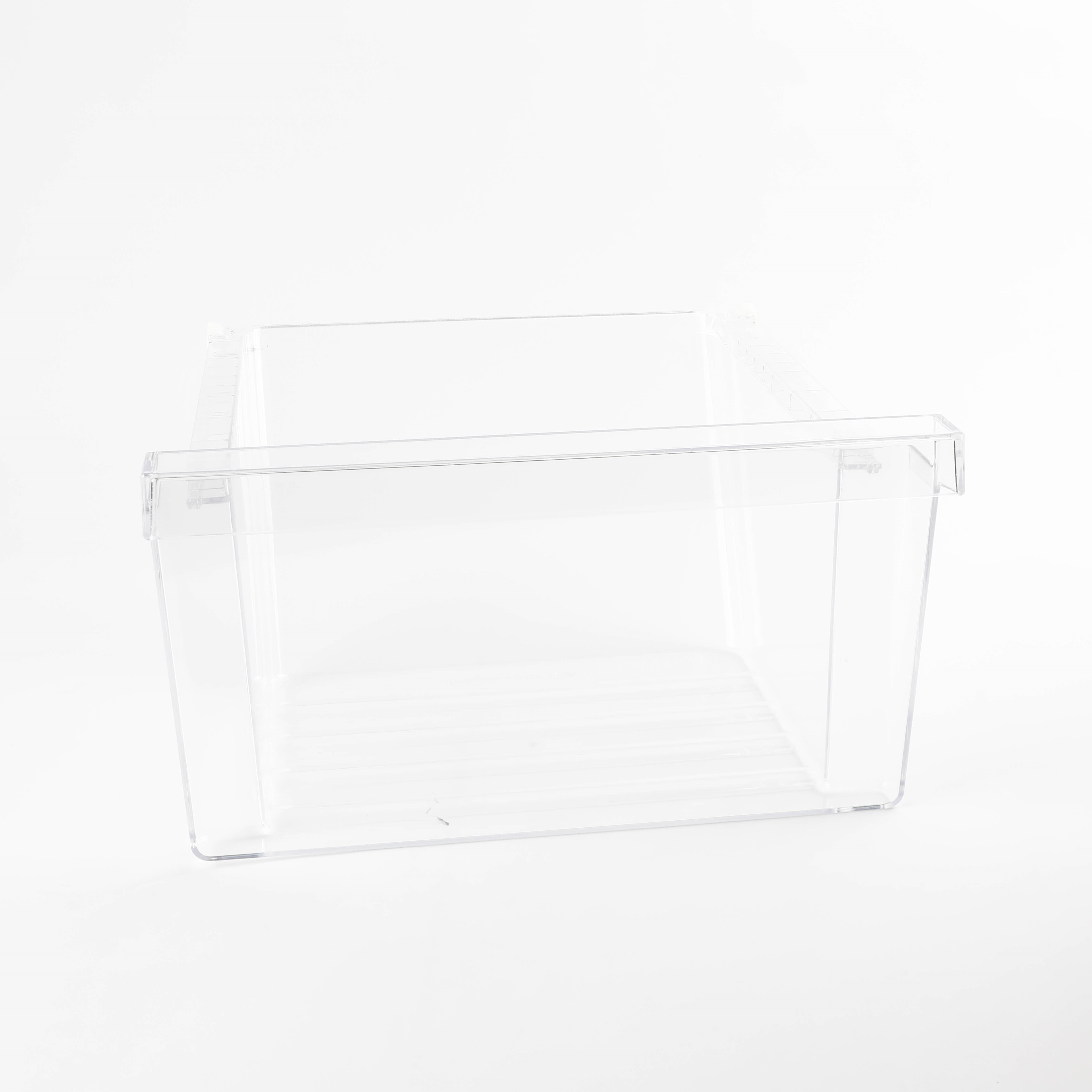 5304535372 CRISPER PAN