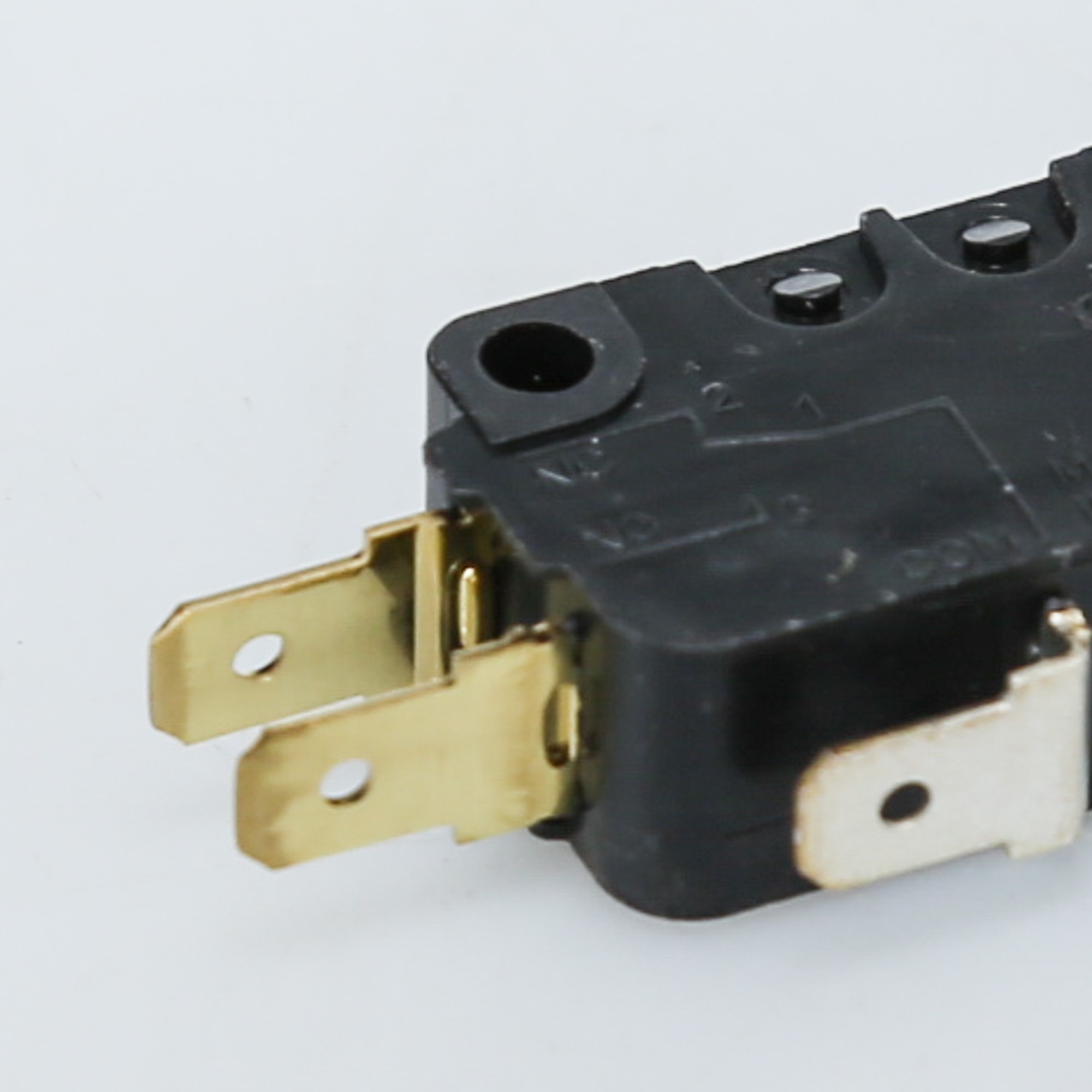 5304456667 SWITCH-MICRO