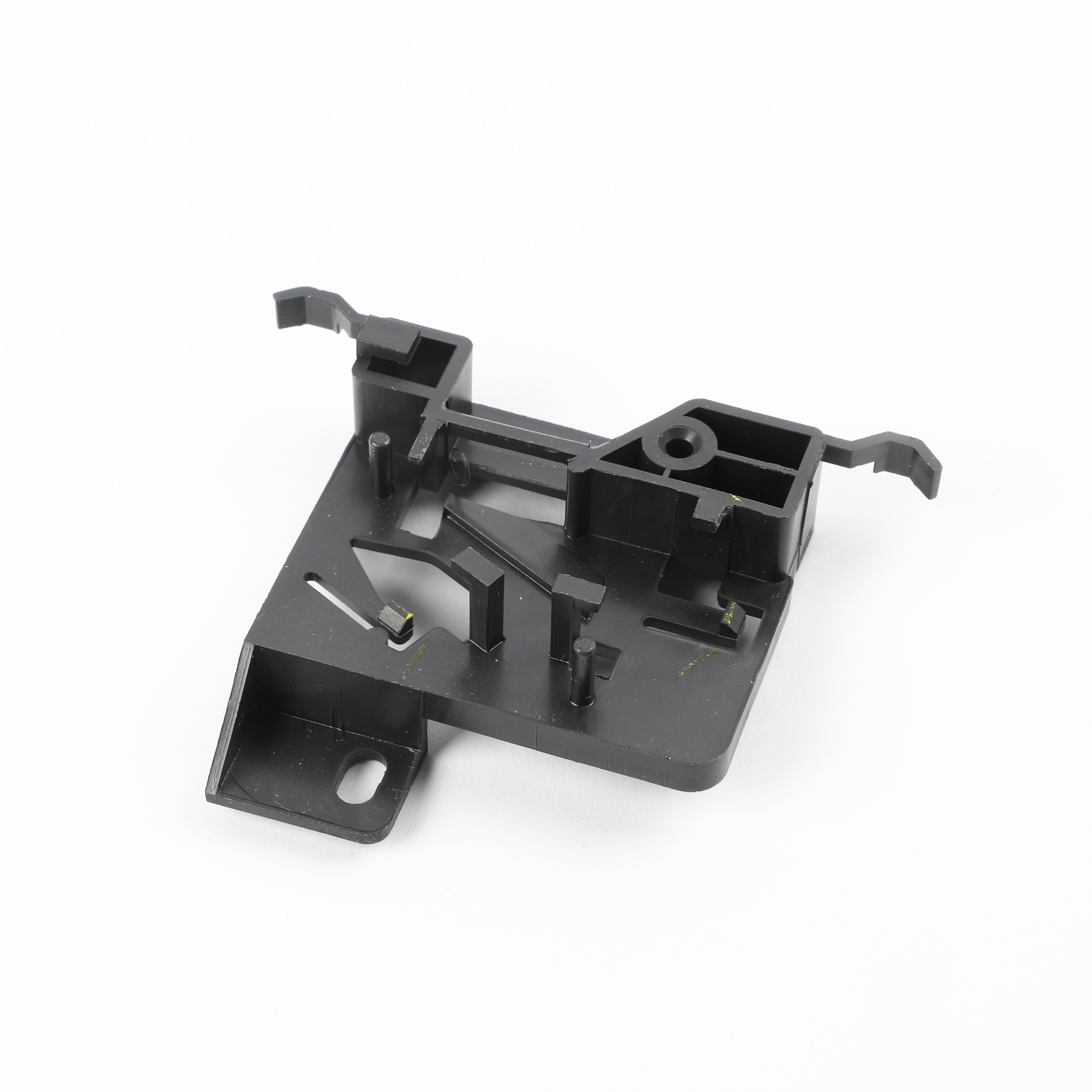 12050846 LATCH