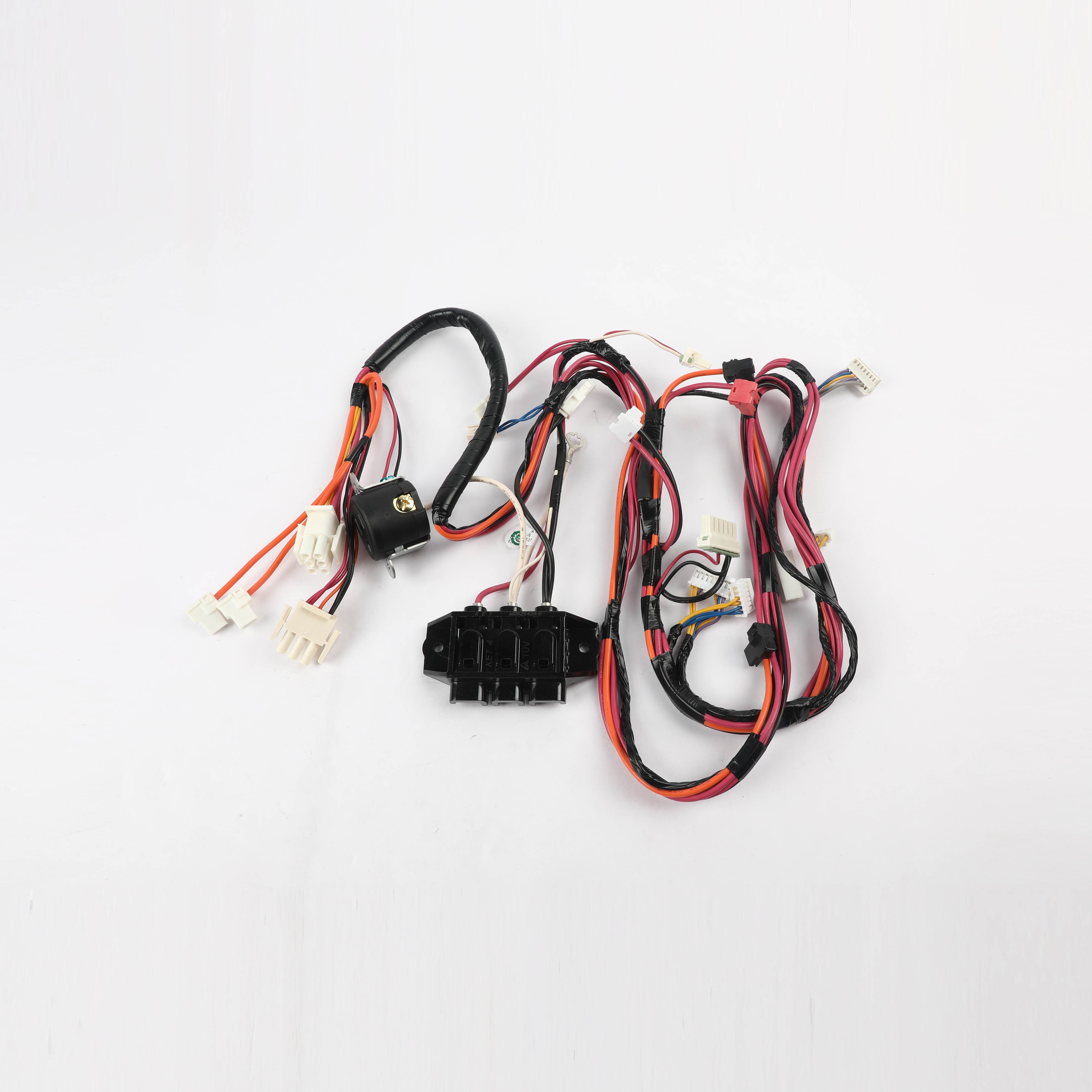 WE08X28730 MAIN HARNESS W/3 PRONG OULET