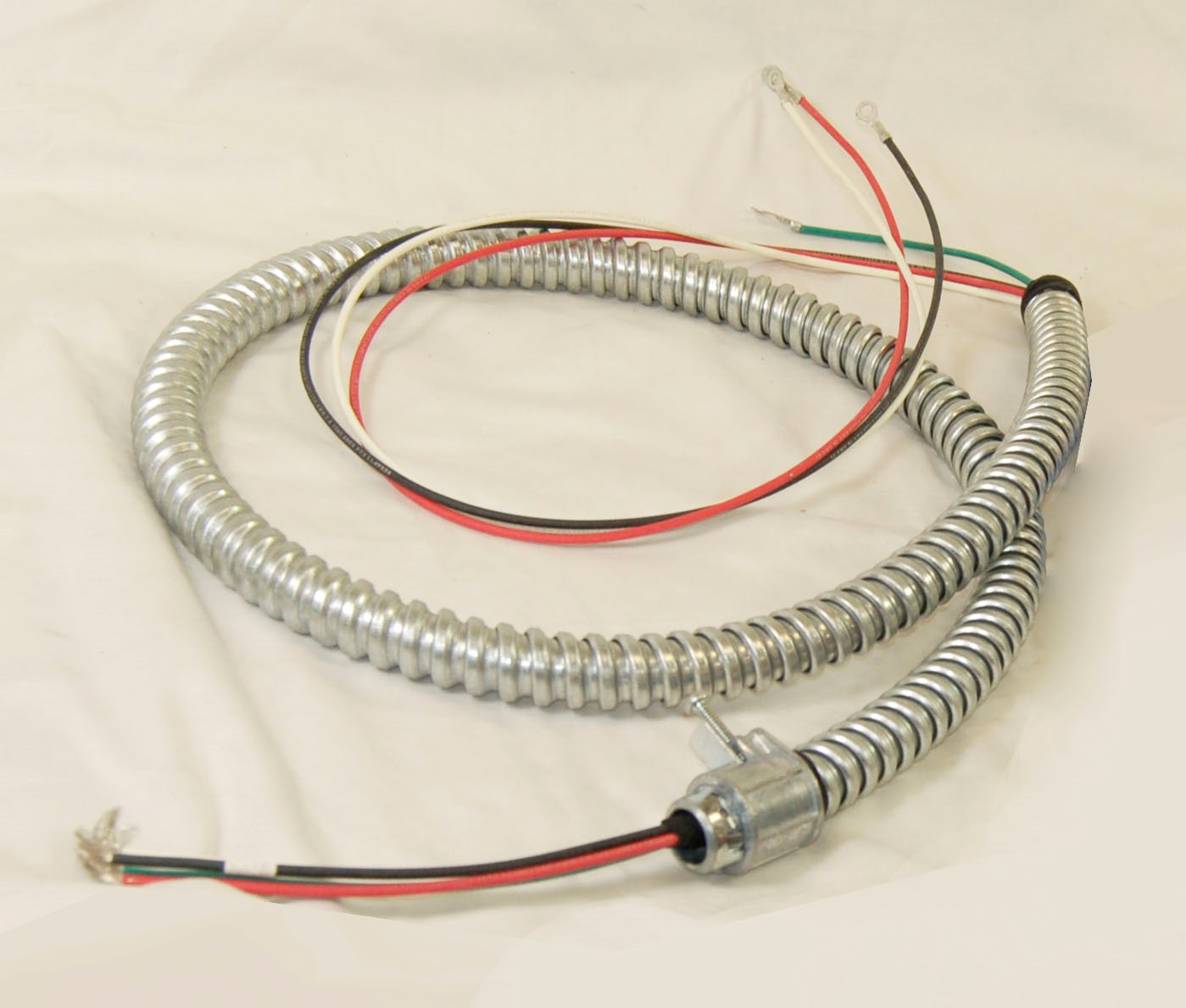 318078562 BOX & WIRES ASSY