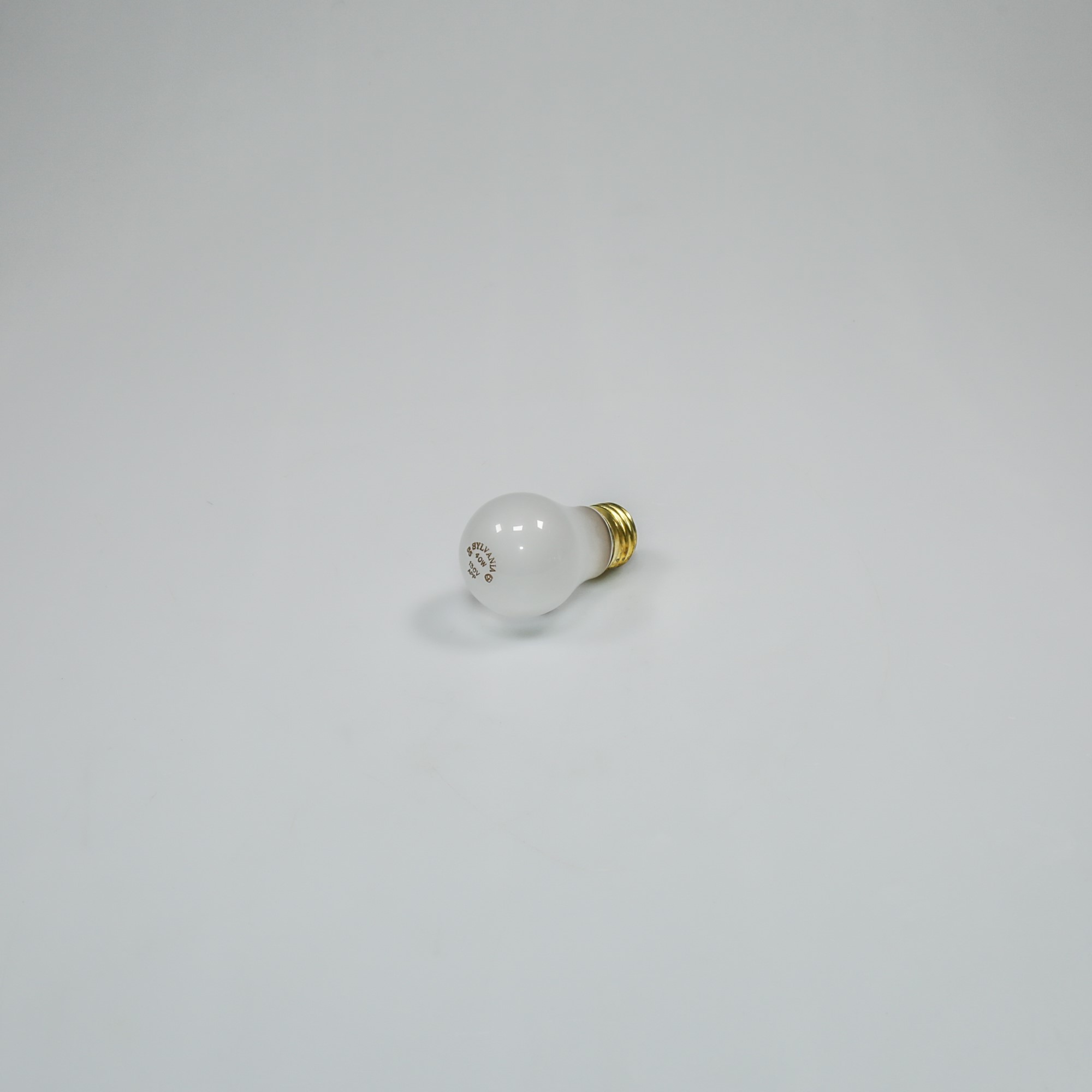 8009 Whirlpool 40W 120V Appliance Light Bulb