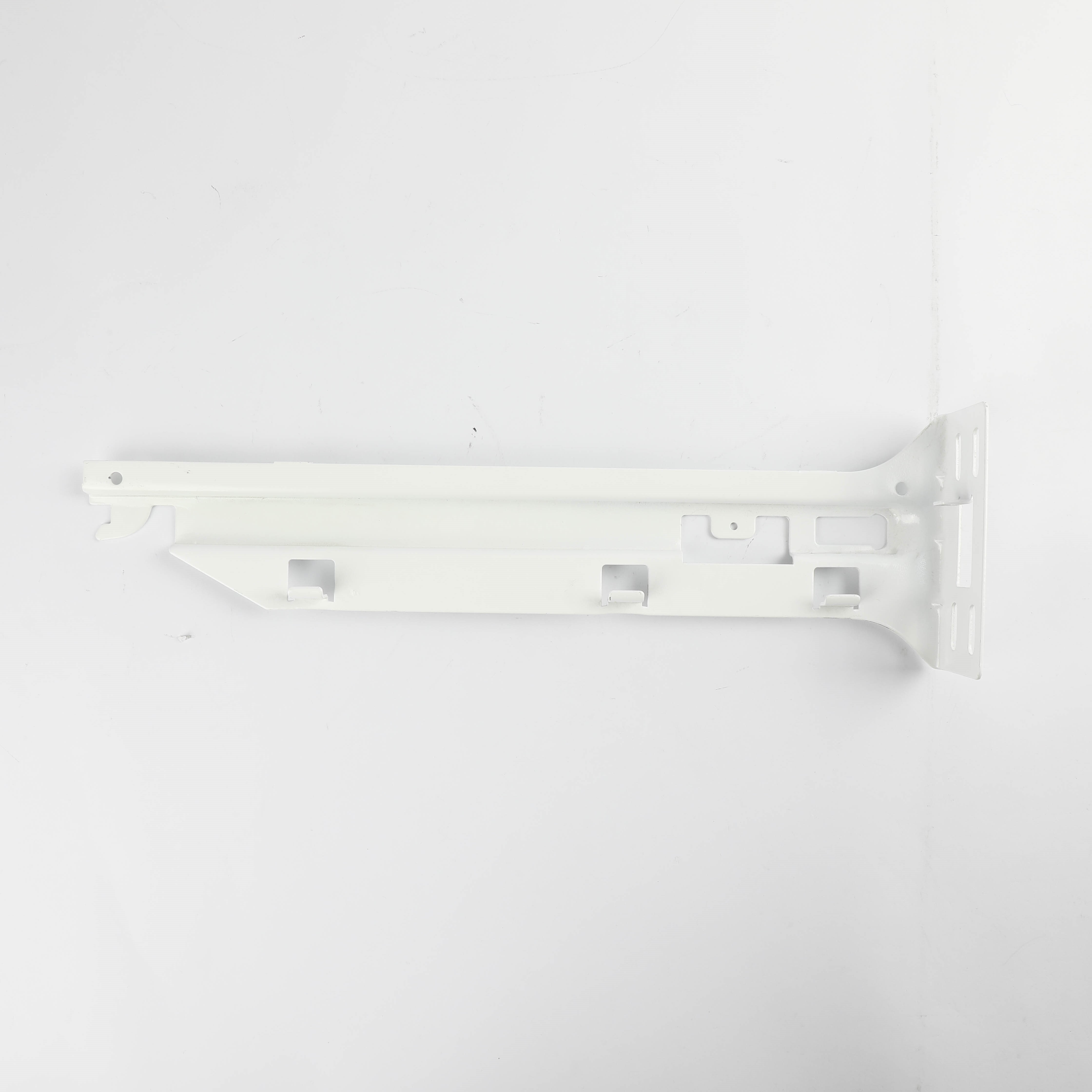 WR72X10299 BRACKET LOWER
