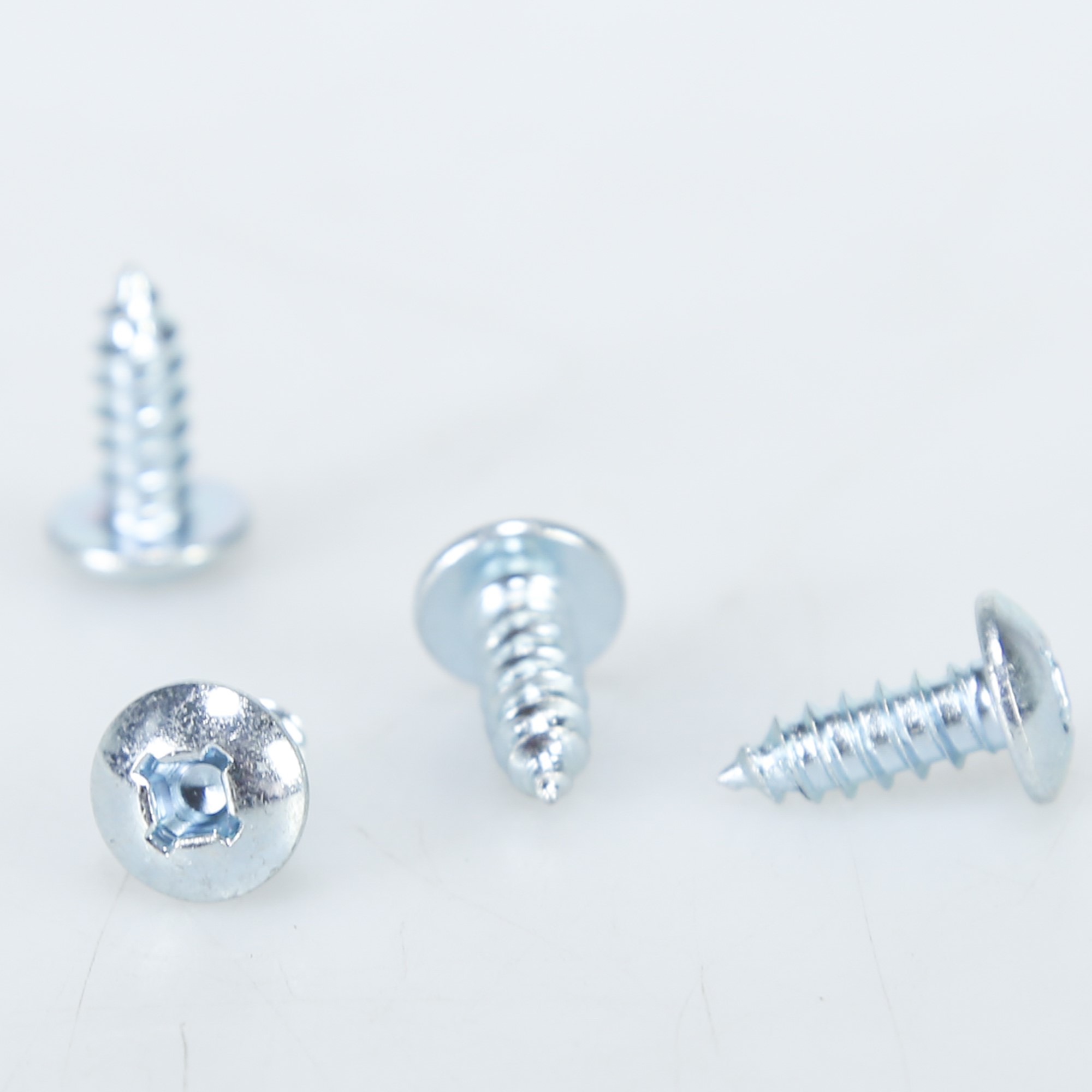 5304515677 SCREW