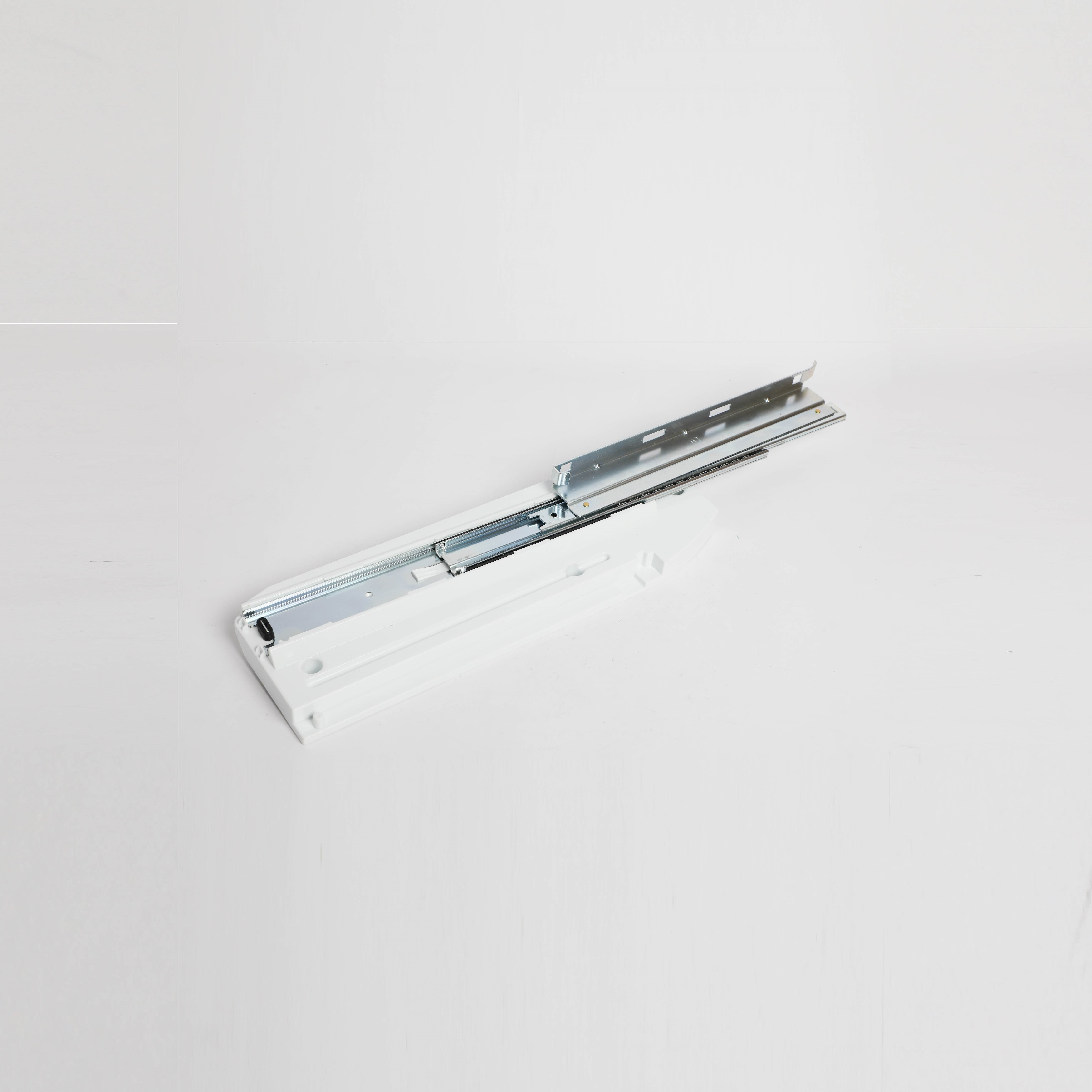 00776238 RAIL