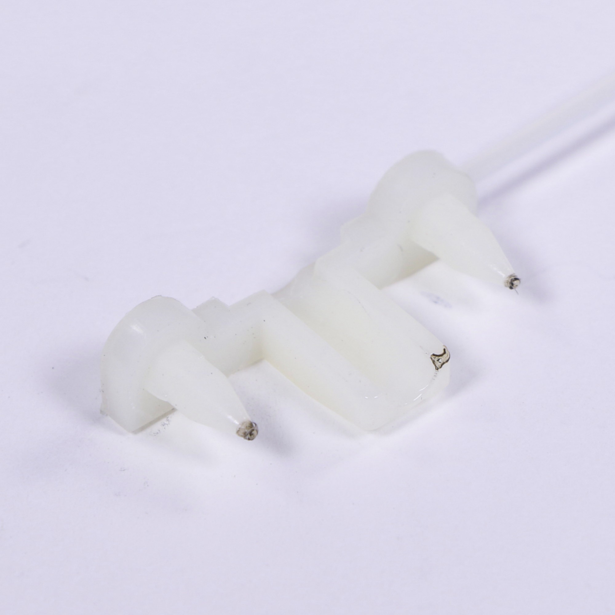 4930FR3040A HOLDER