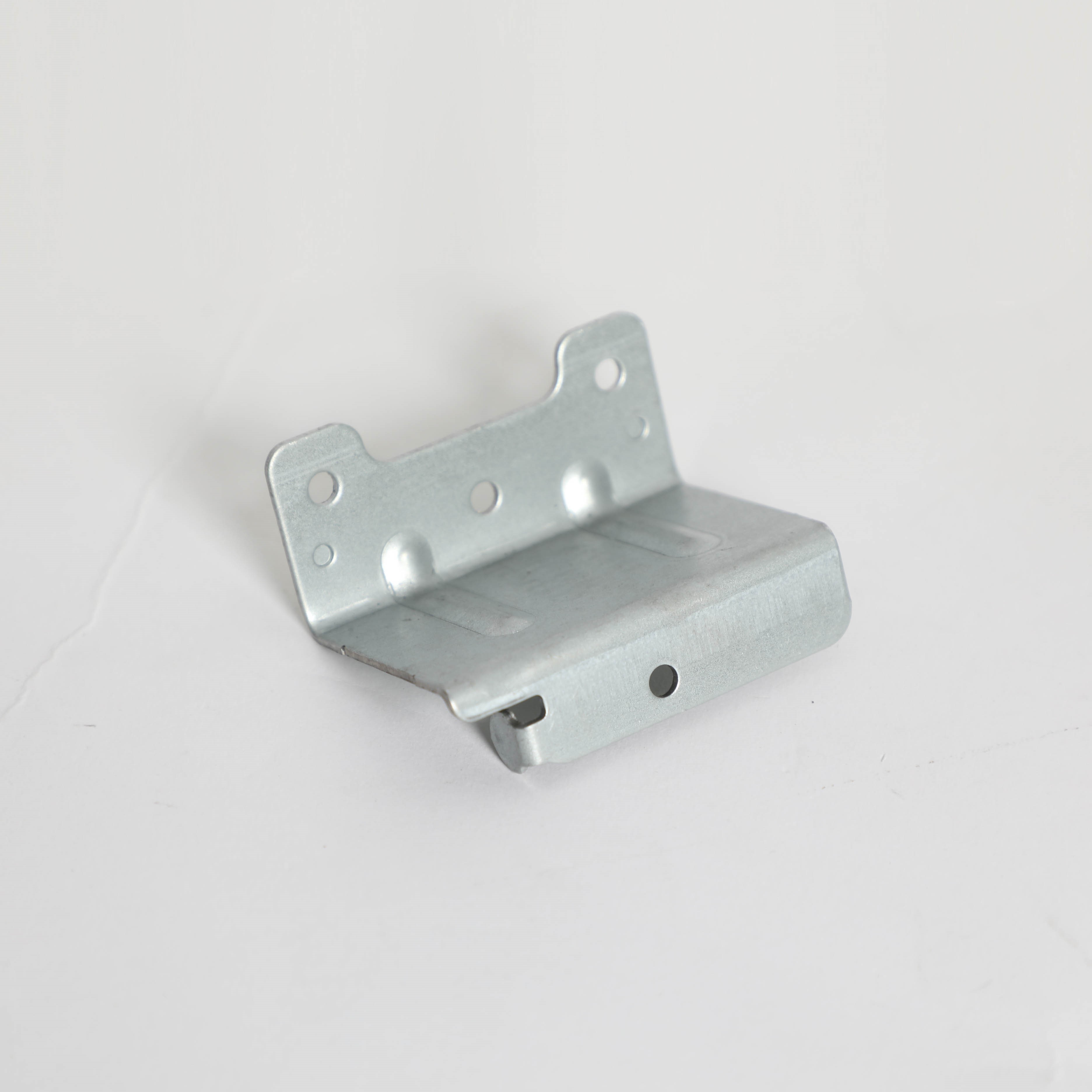 WE13X28710 FRONT DRUM SUPPORT BRACKET