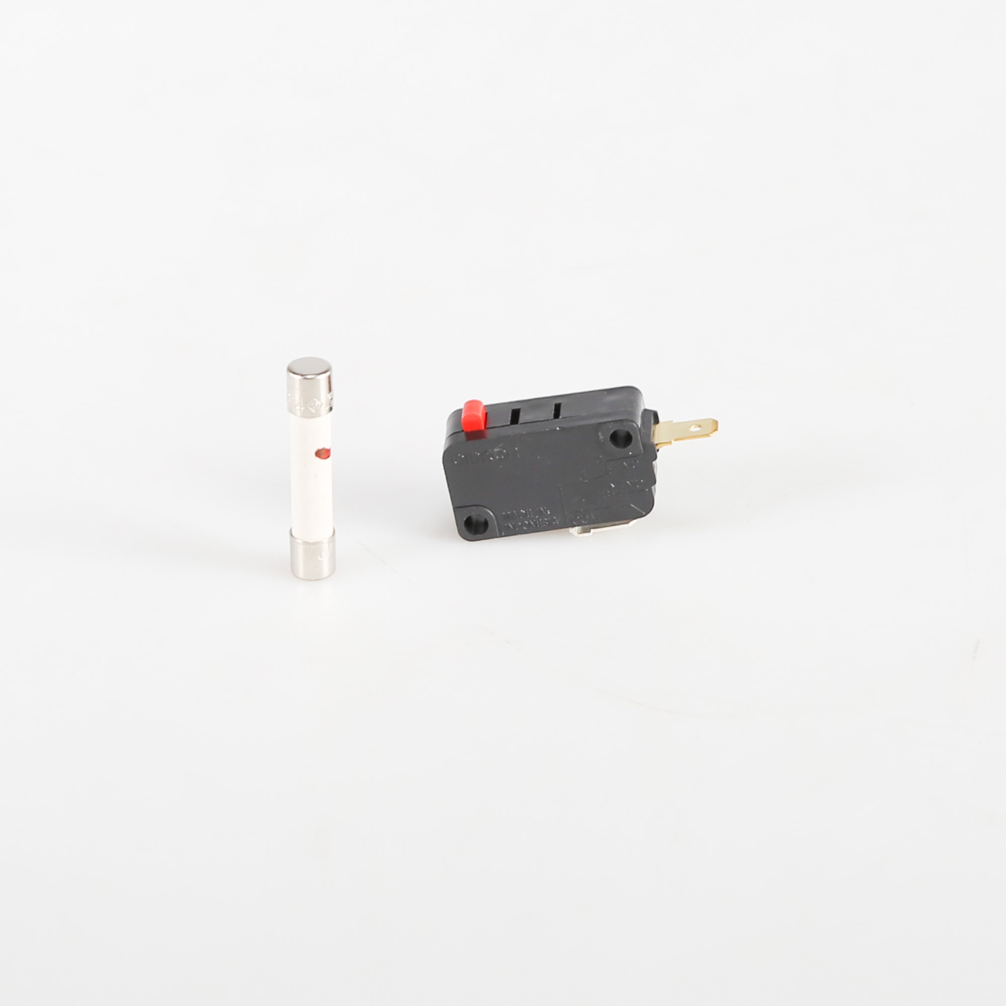 212945 MONITOR FUSE/SWITCH 20A ASSY