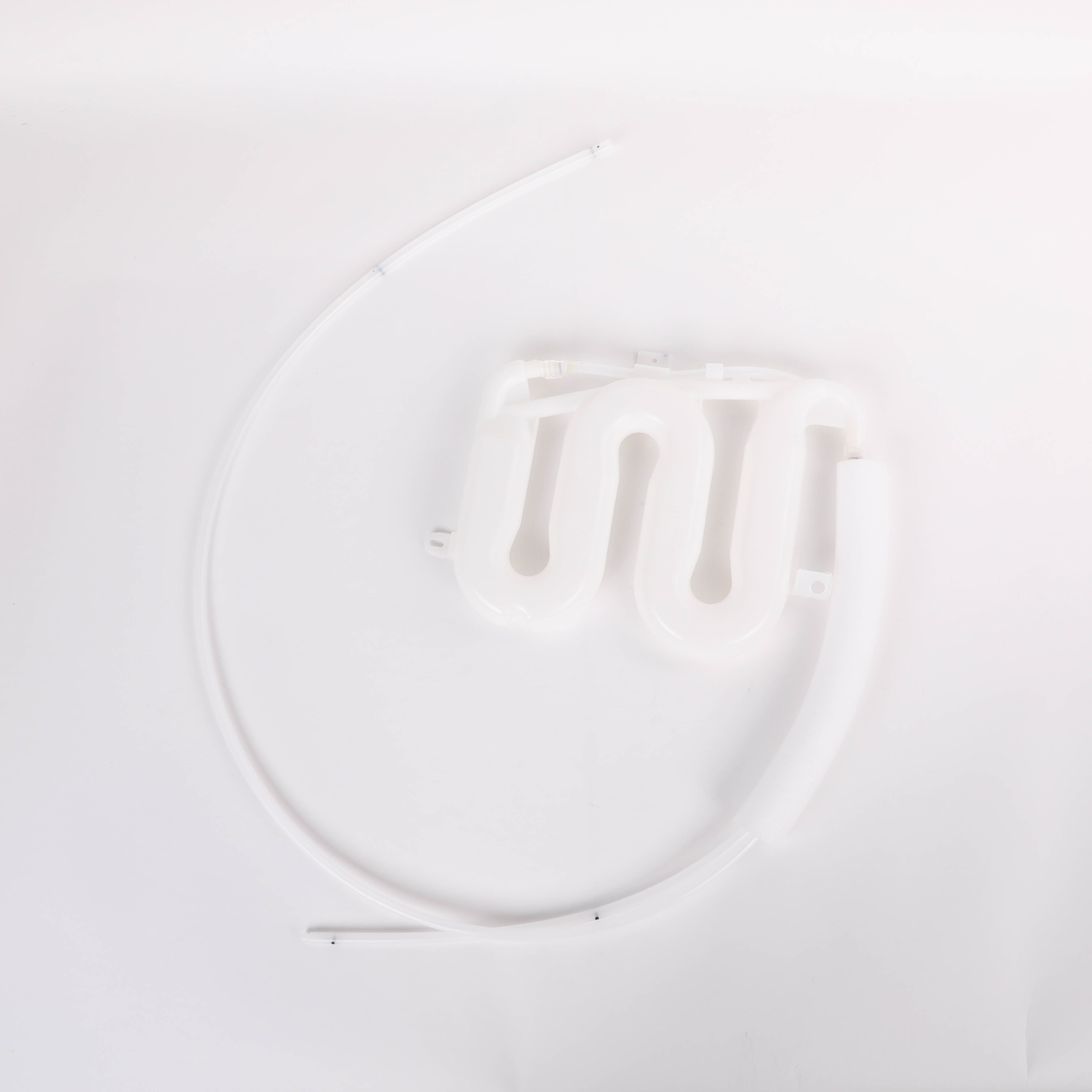 WR17X11440 GE Refrigerator Water Tank Assembly