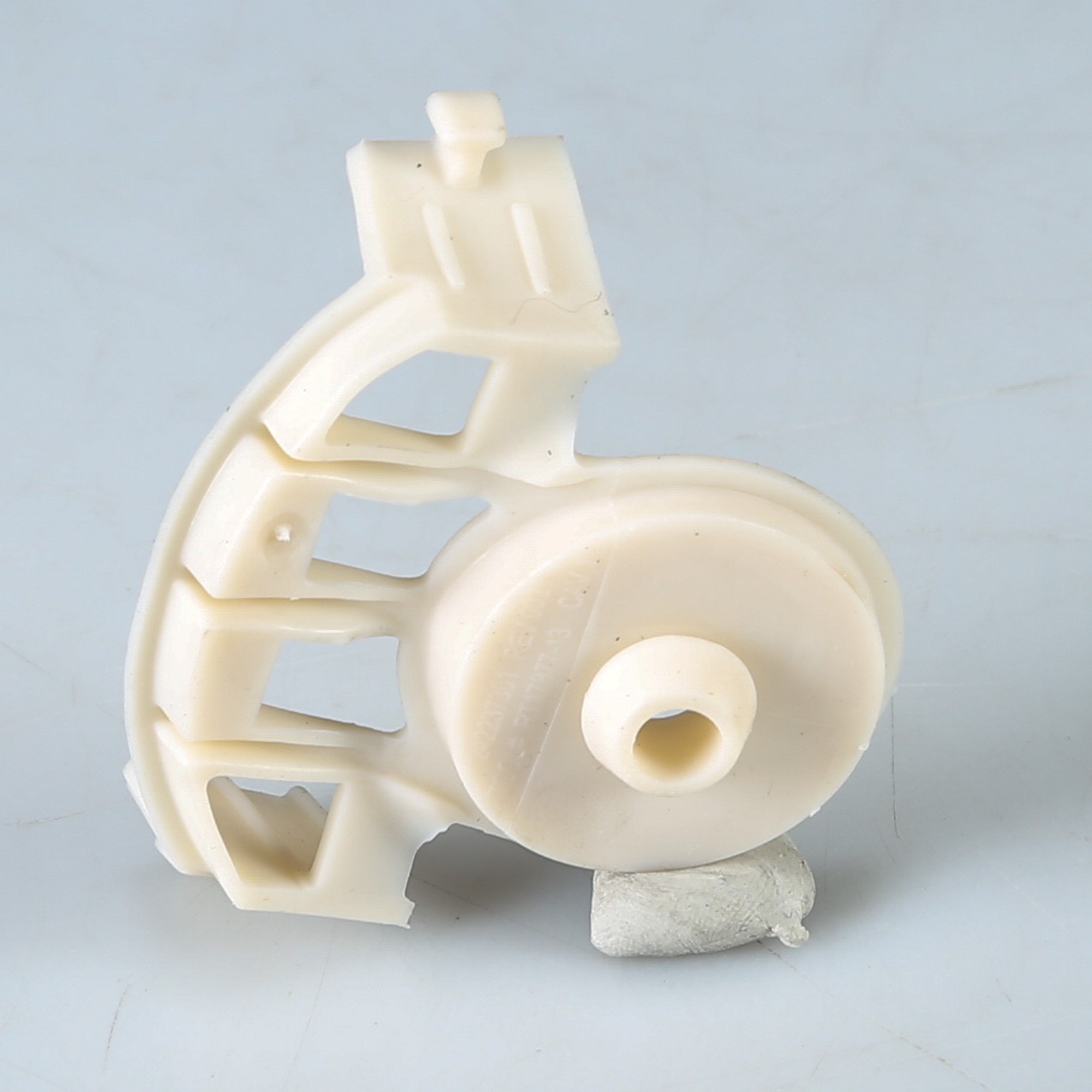 242237301 GROMMET