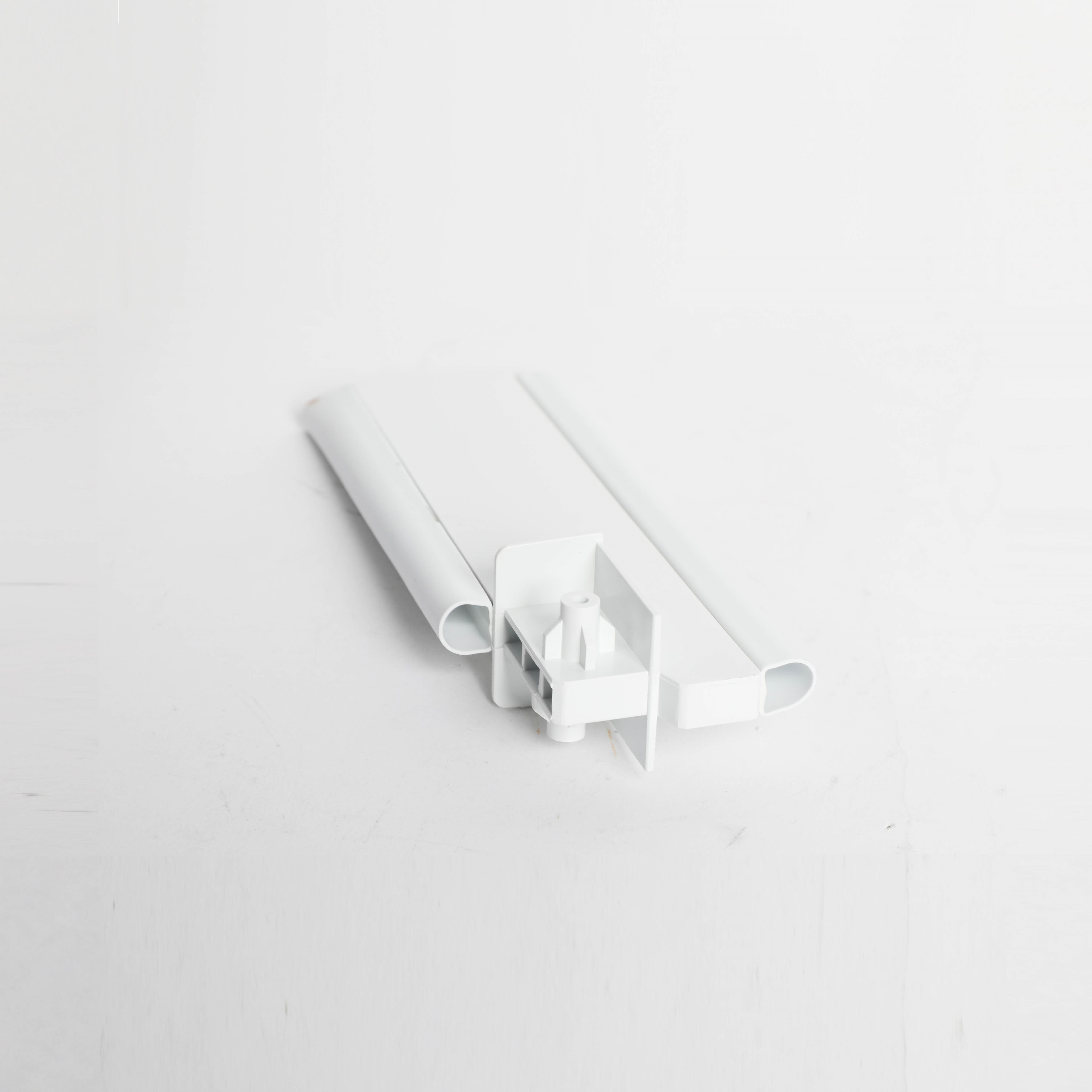 12021250 DIVIDING WALL