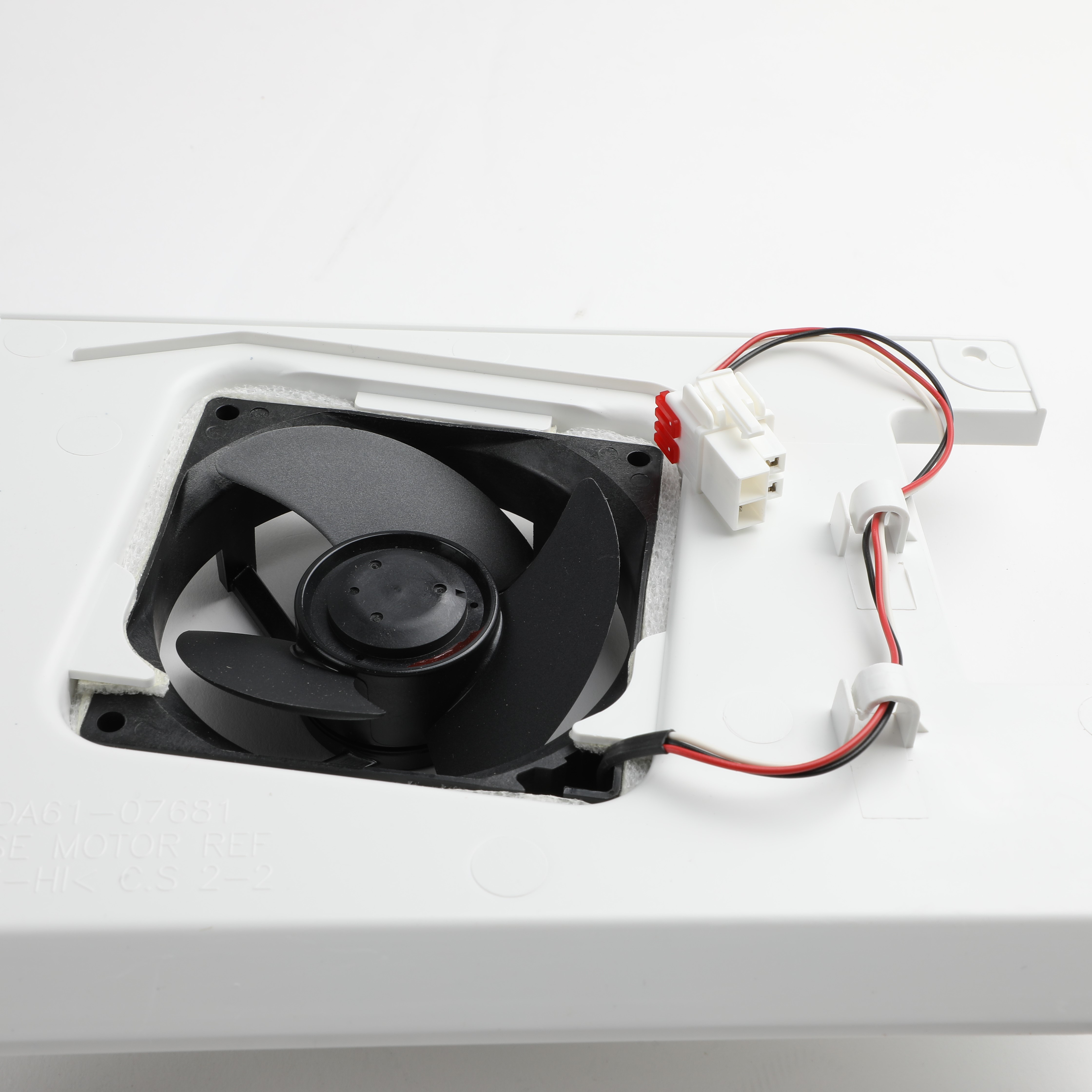 DA97-13756A Samsung Refrigerator Motor Case Assembly