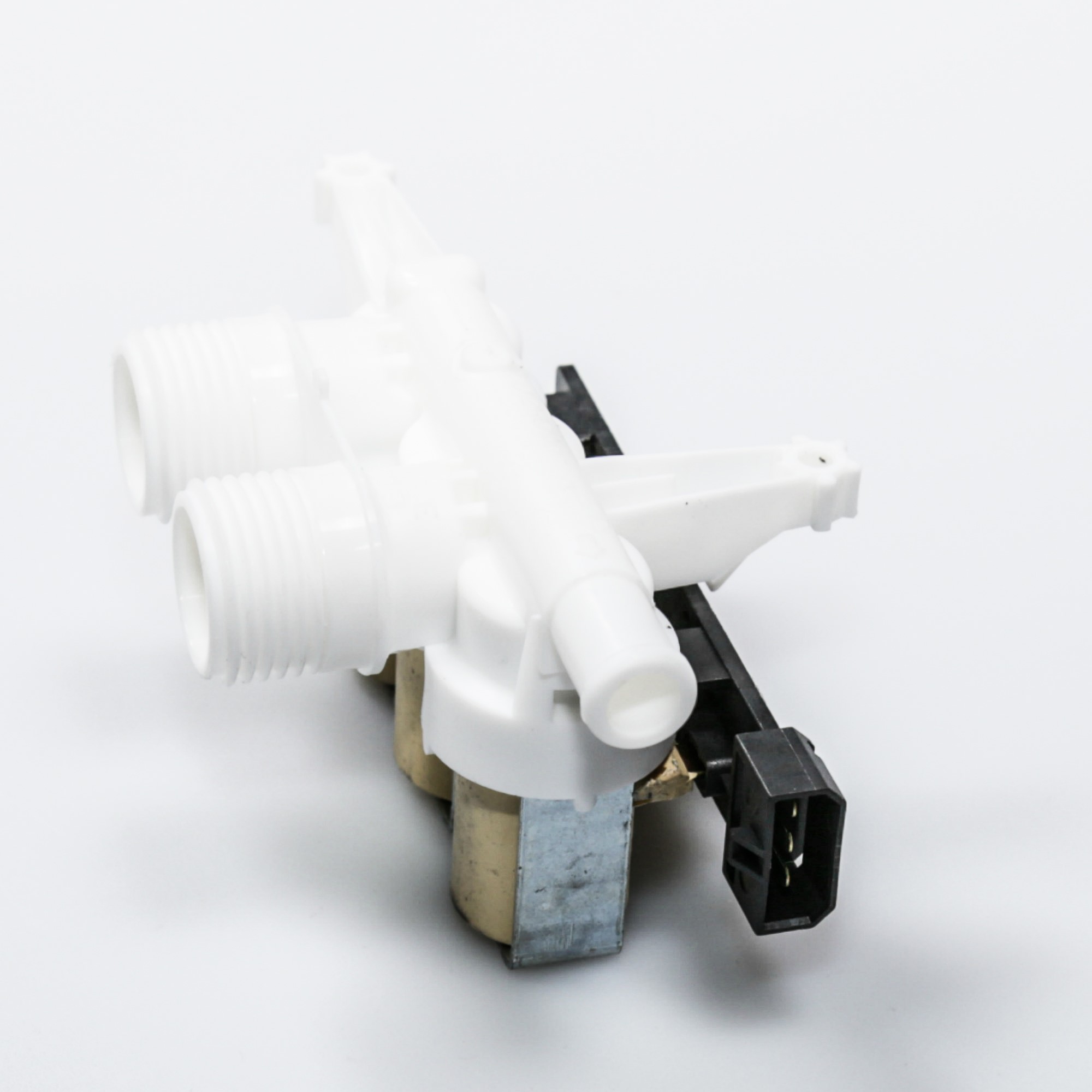WH13X10027 - TRIPLE WATER VALVE