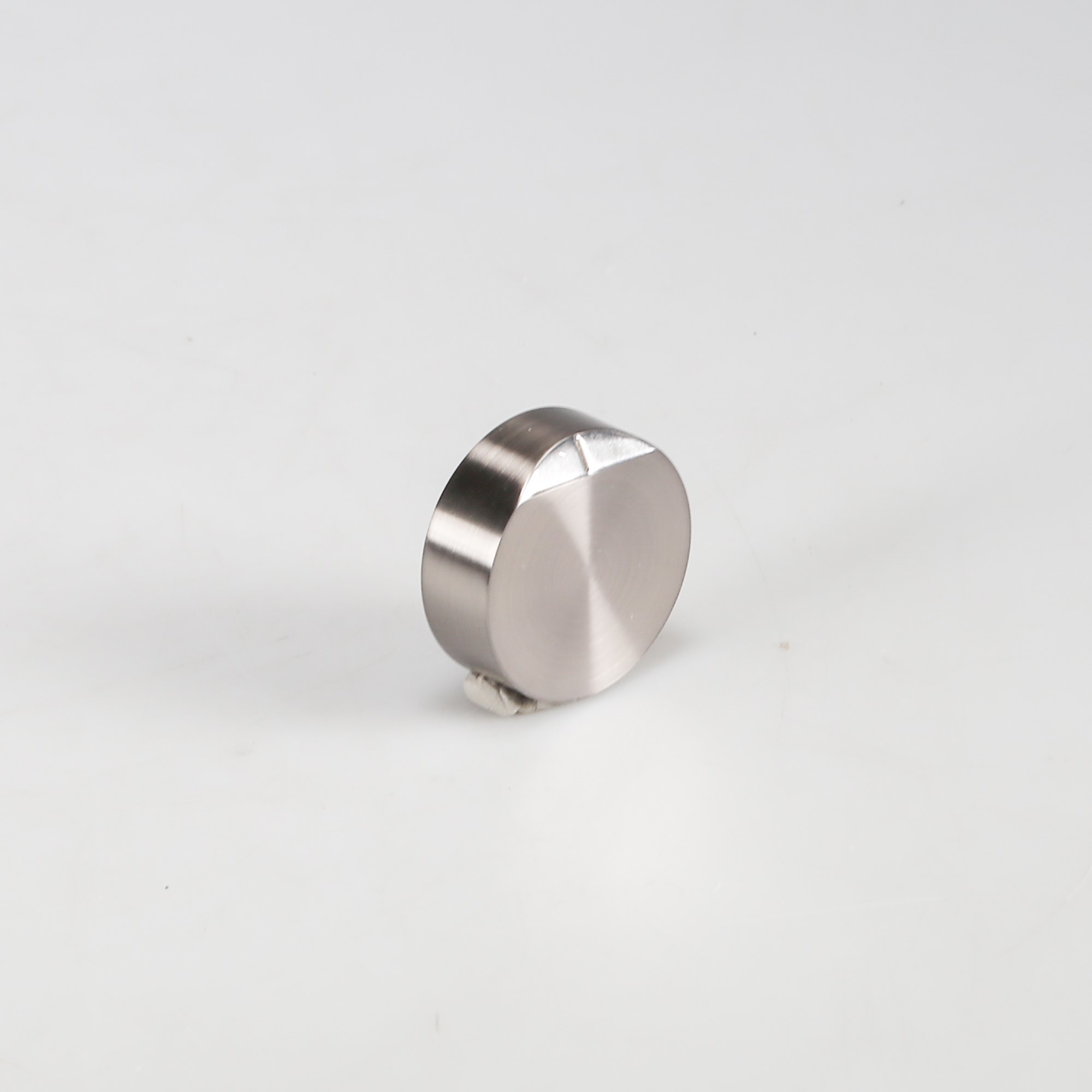 W11233555 KNOB