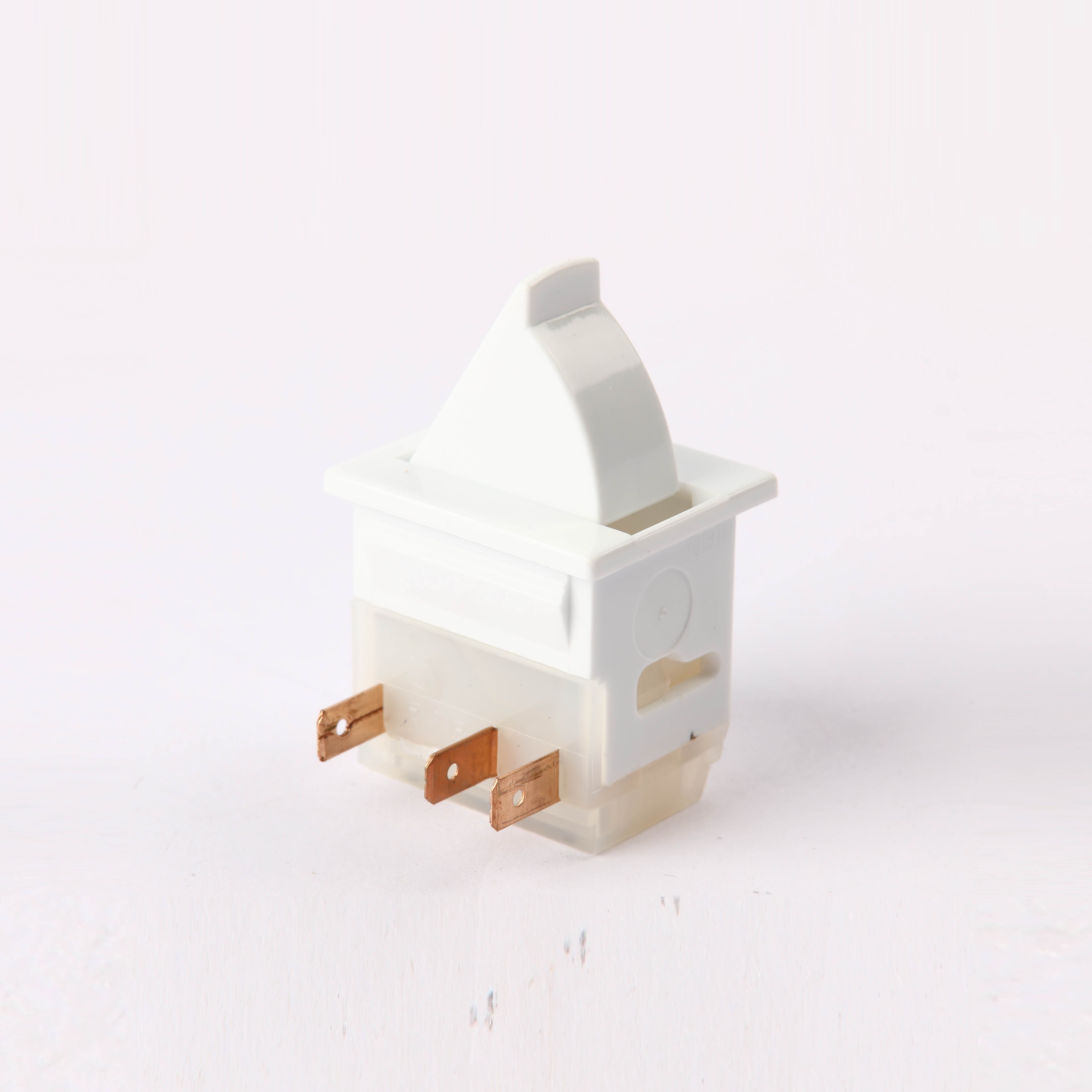 WR23X32618 LIGHT SWITCH