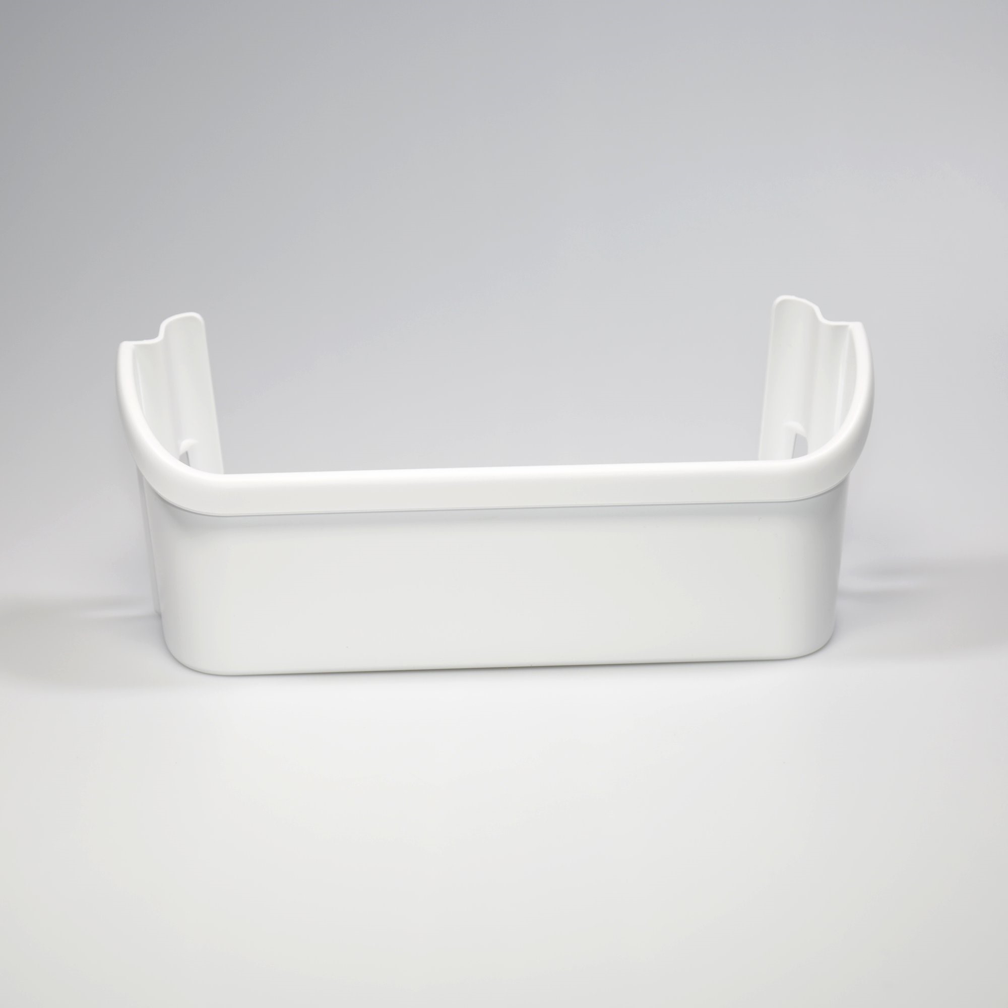 240363701 Frigidaire 2 Liter Door Shelf Bin