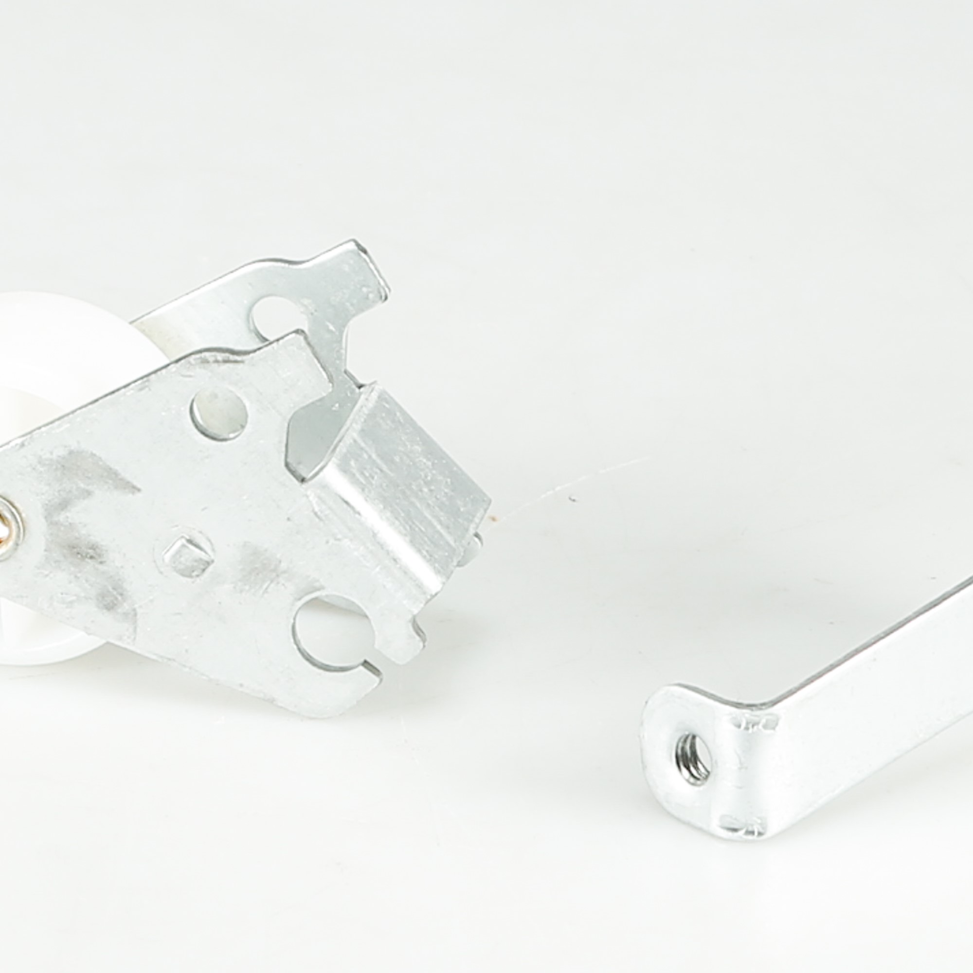 WPW10304660 Whirlpool Wheel Assembly
