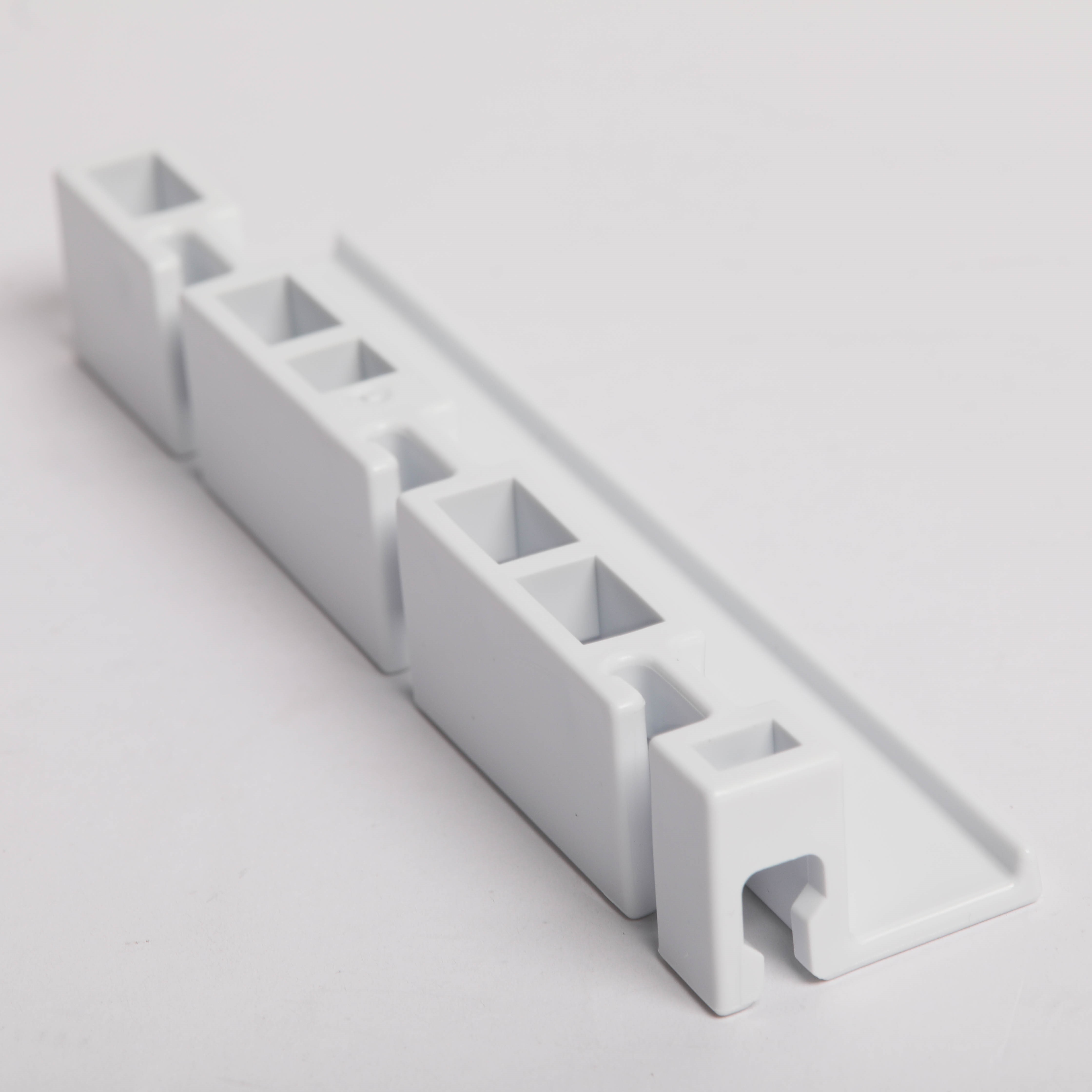 W11676614 CLIP-HANDL