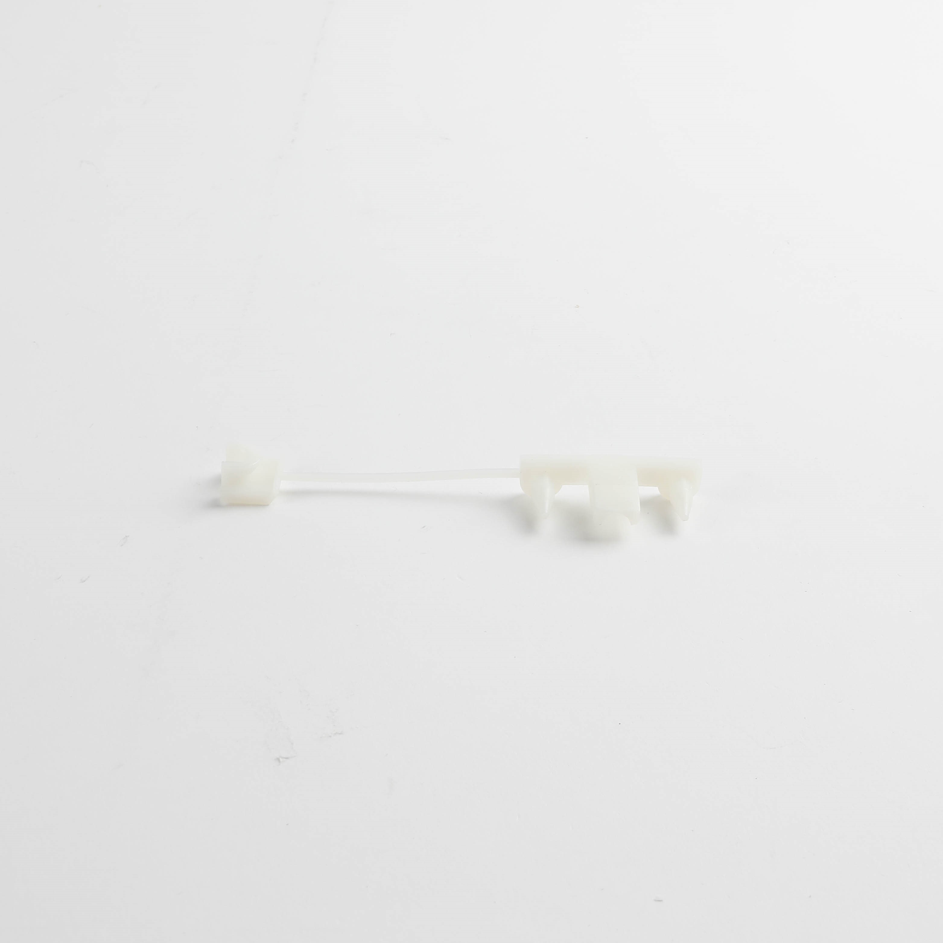 4930EN3004A HOLDER