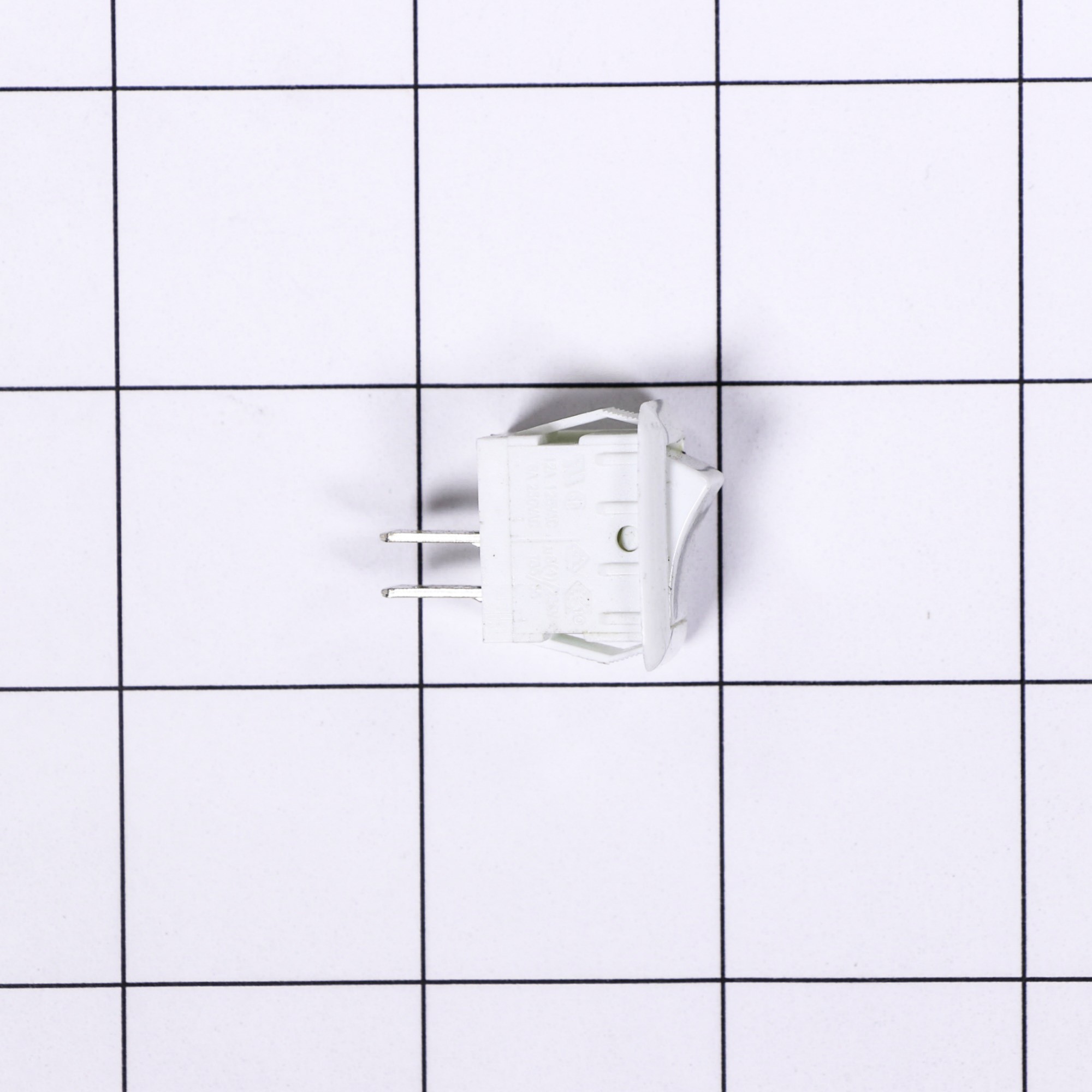74008717 - SWITCH, ROCKER (WHT)