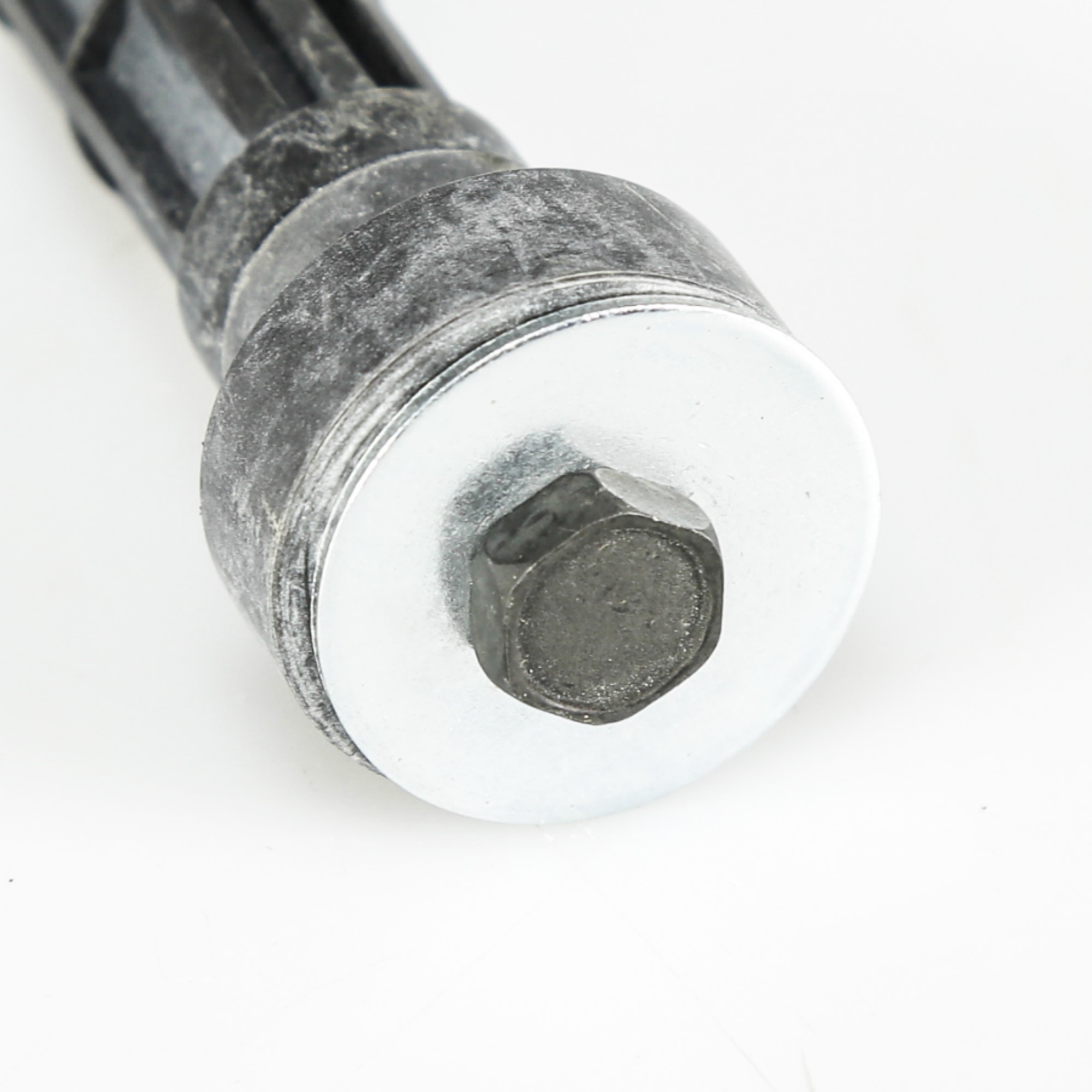 WH02X10414 SHIPPING BOLT SHORT ASM