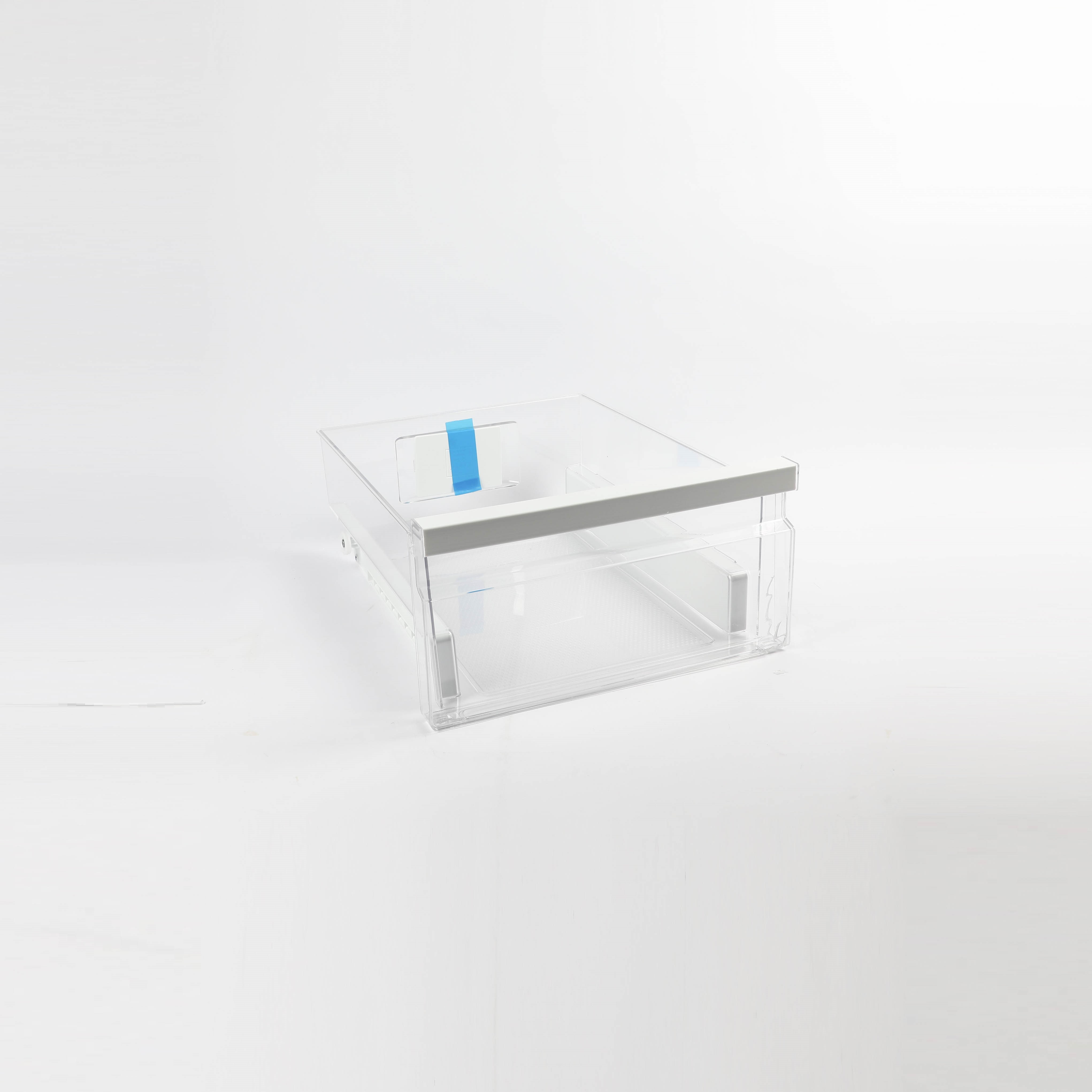 5304533737 CRISPER PAN