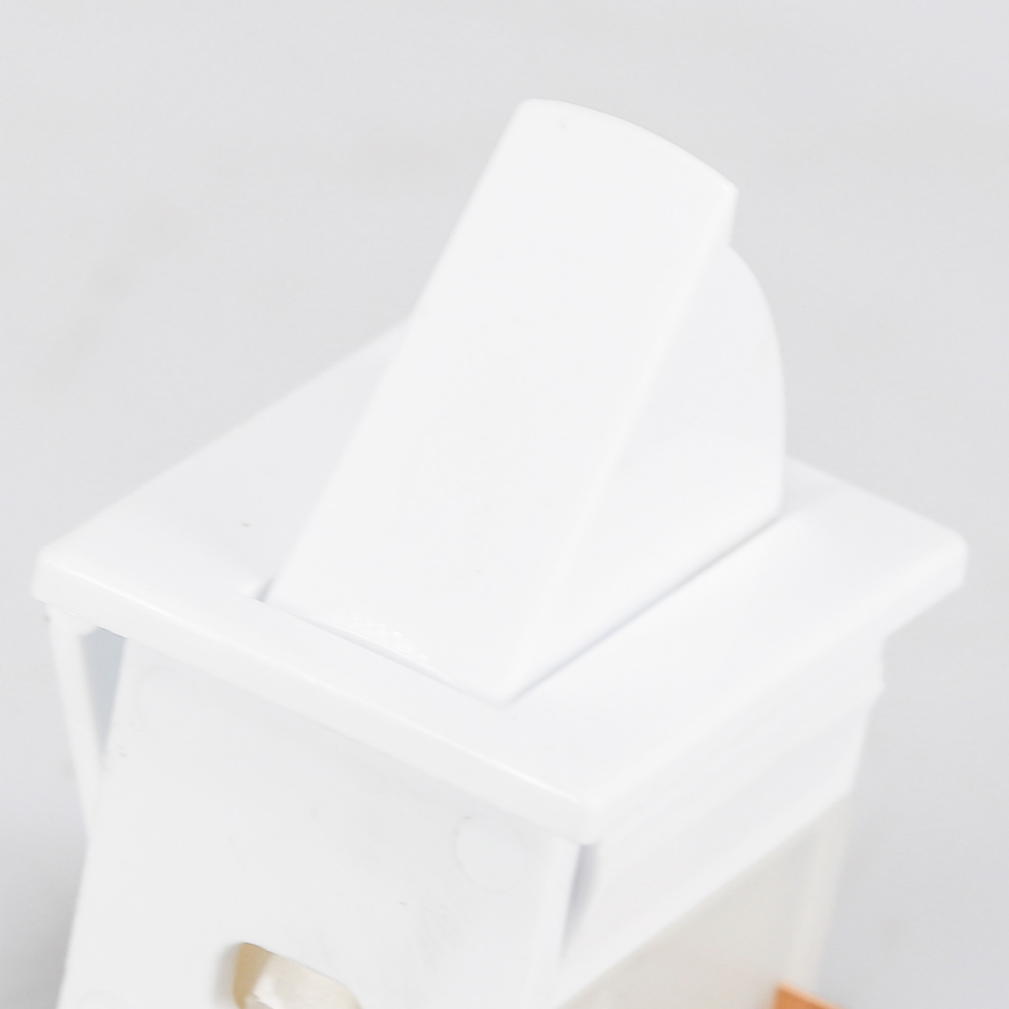 WP4387911 Whirlpool Refrigerator Switch