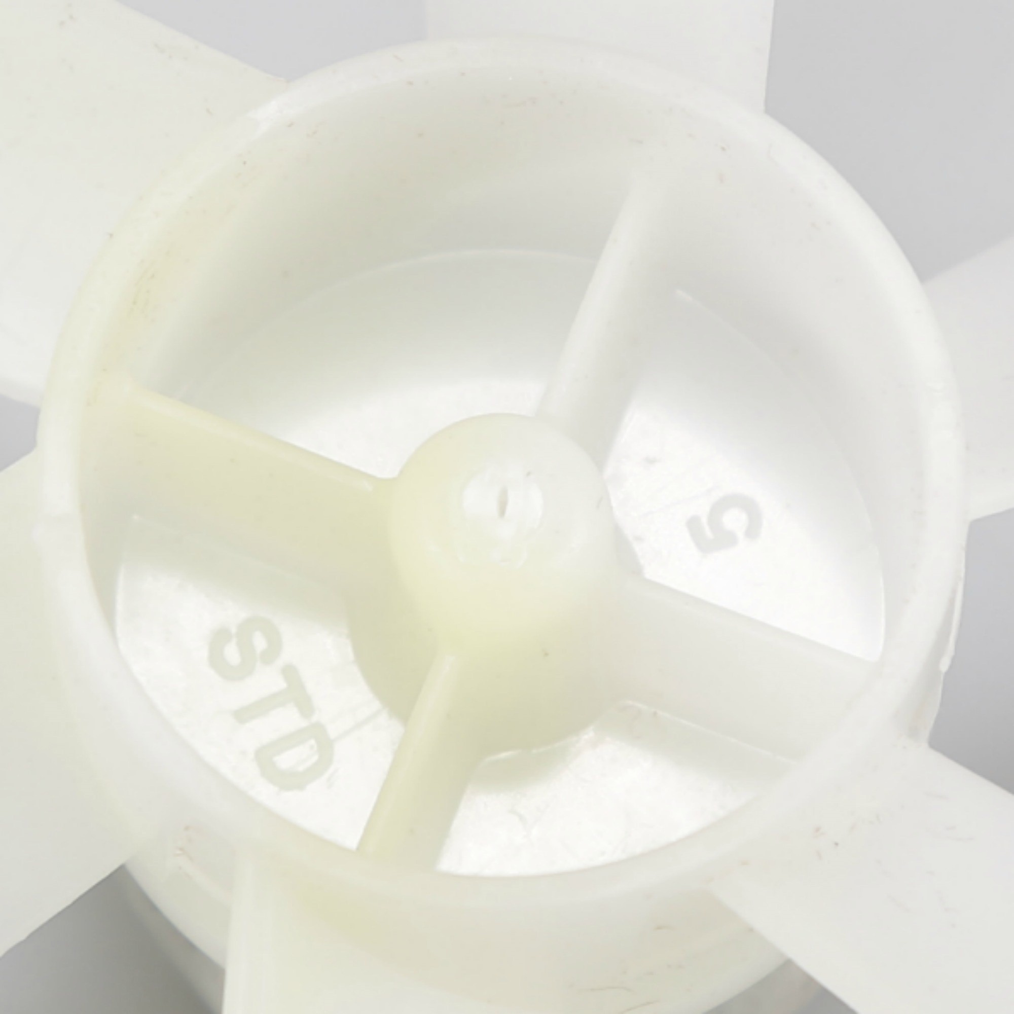 WP2163777 Whirlpool Refrigerator Fan Blade