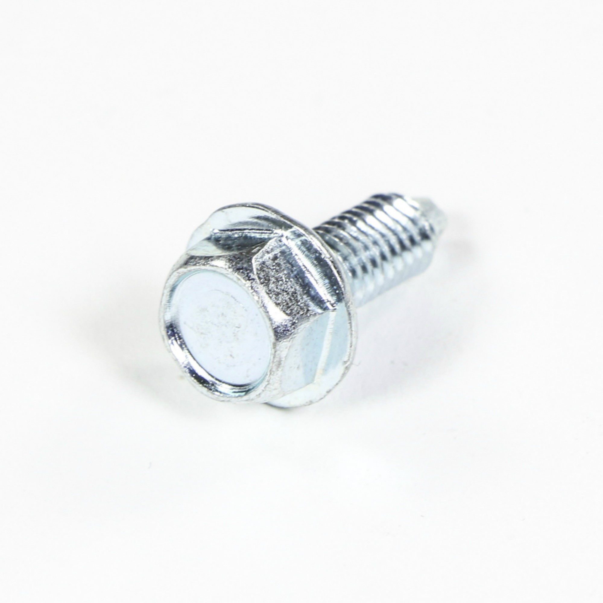 6011-001656 BOLT-HEX;M6,L16,ZPC(WHT),HH,SWRCH22A,MAC