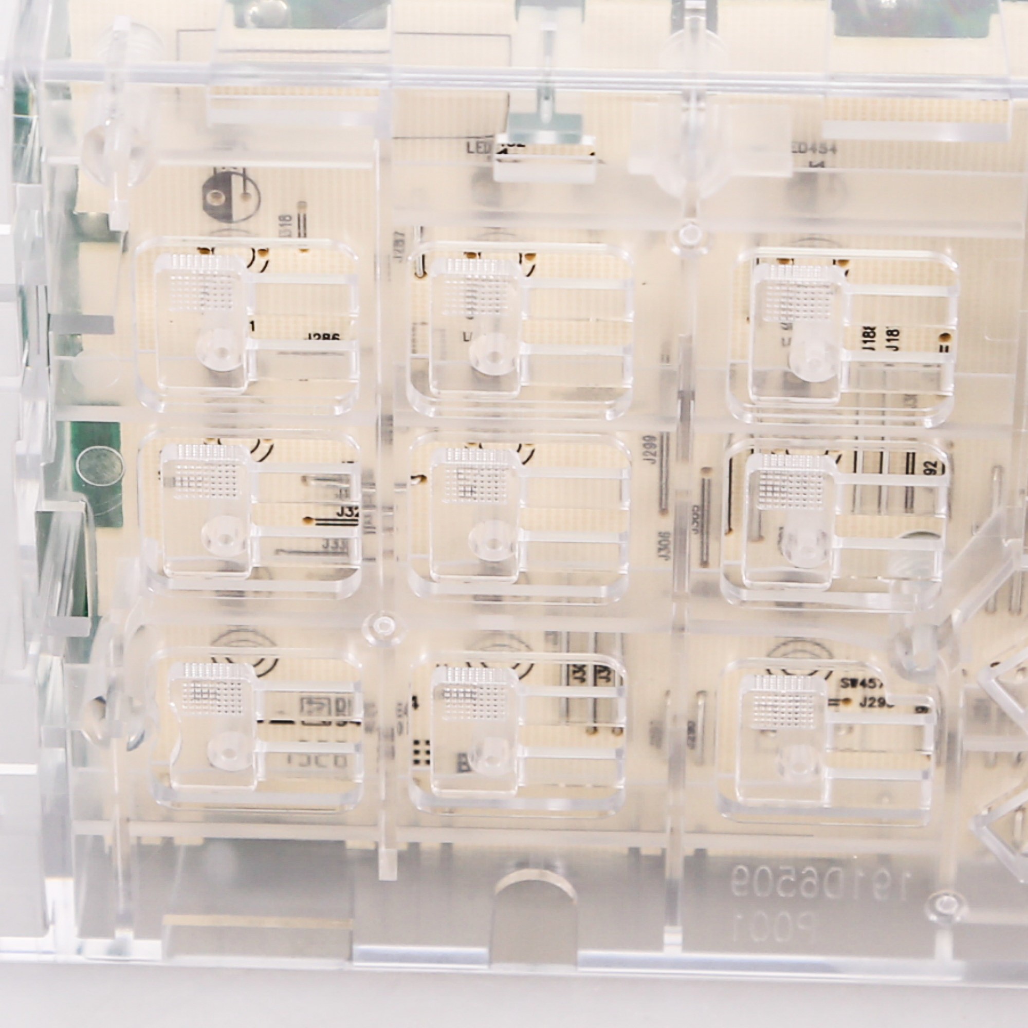 GE Appliances WB27X25351