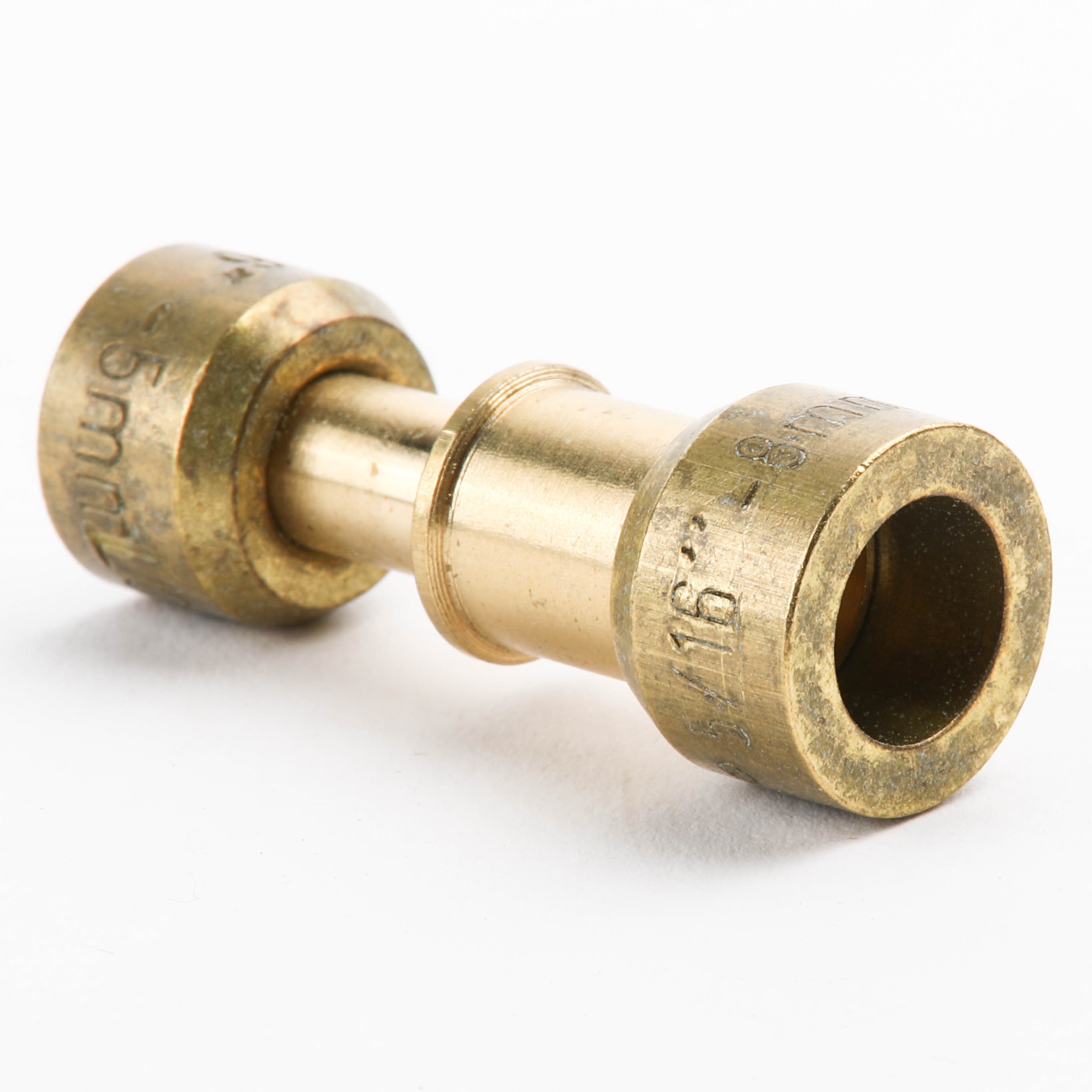 W11504421 COUPLER