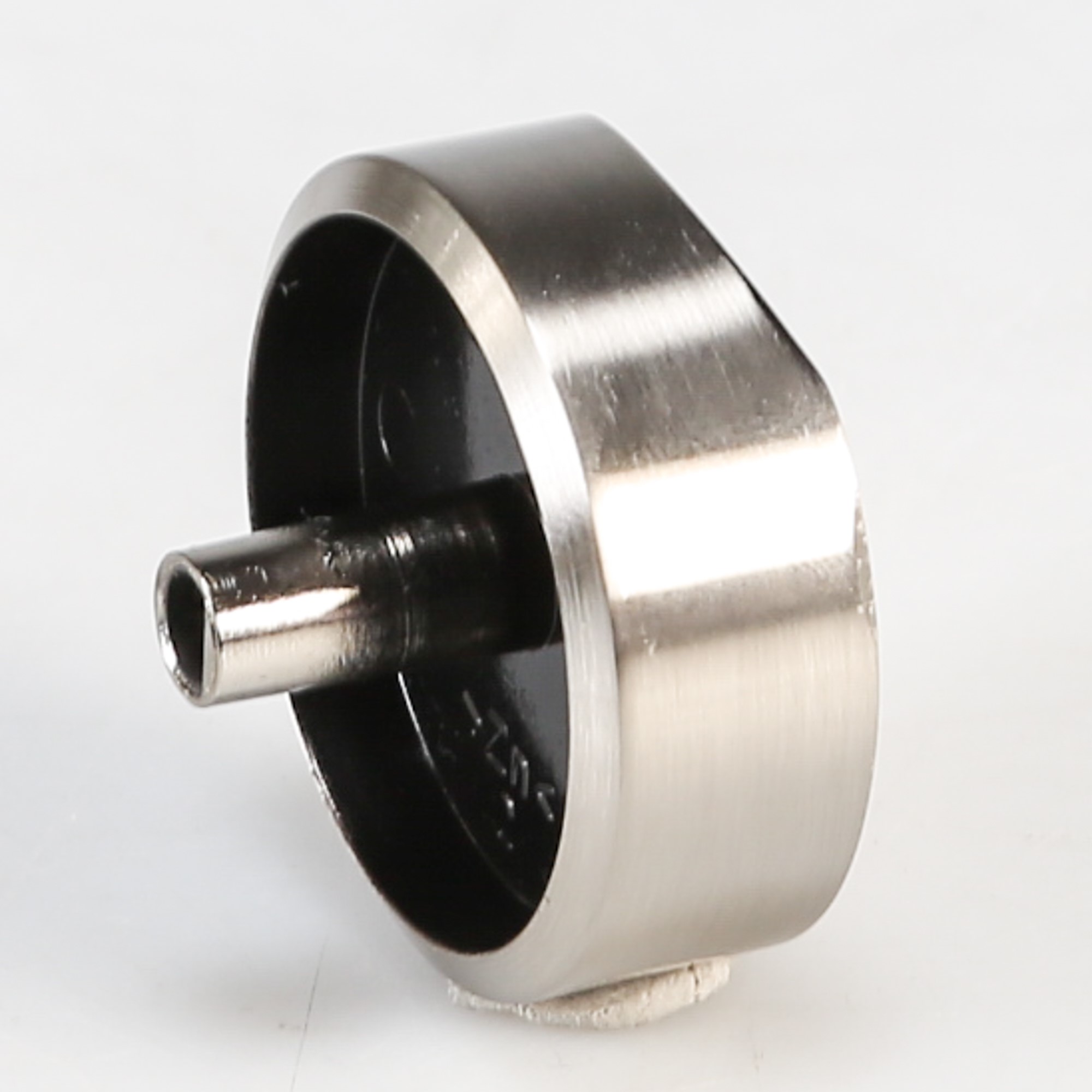 W11045335 KNOB