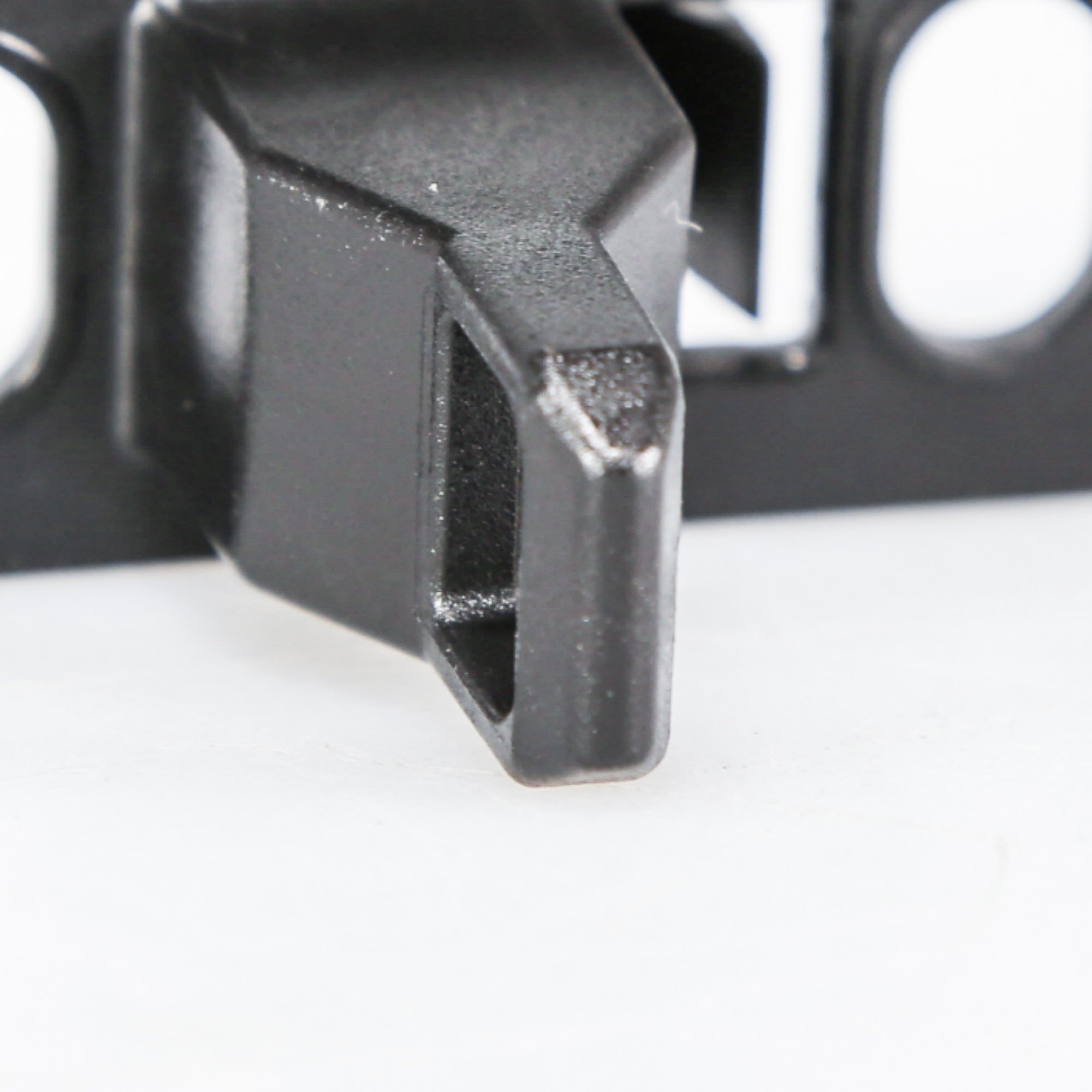 WP8181651 Whirlpool Door Strike
