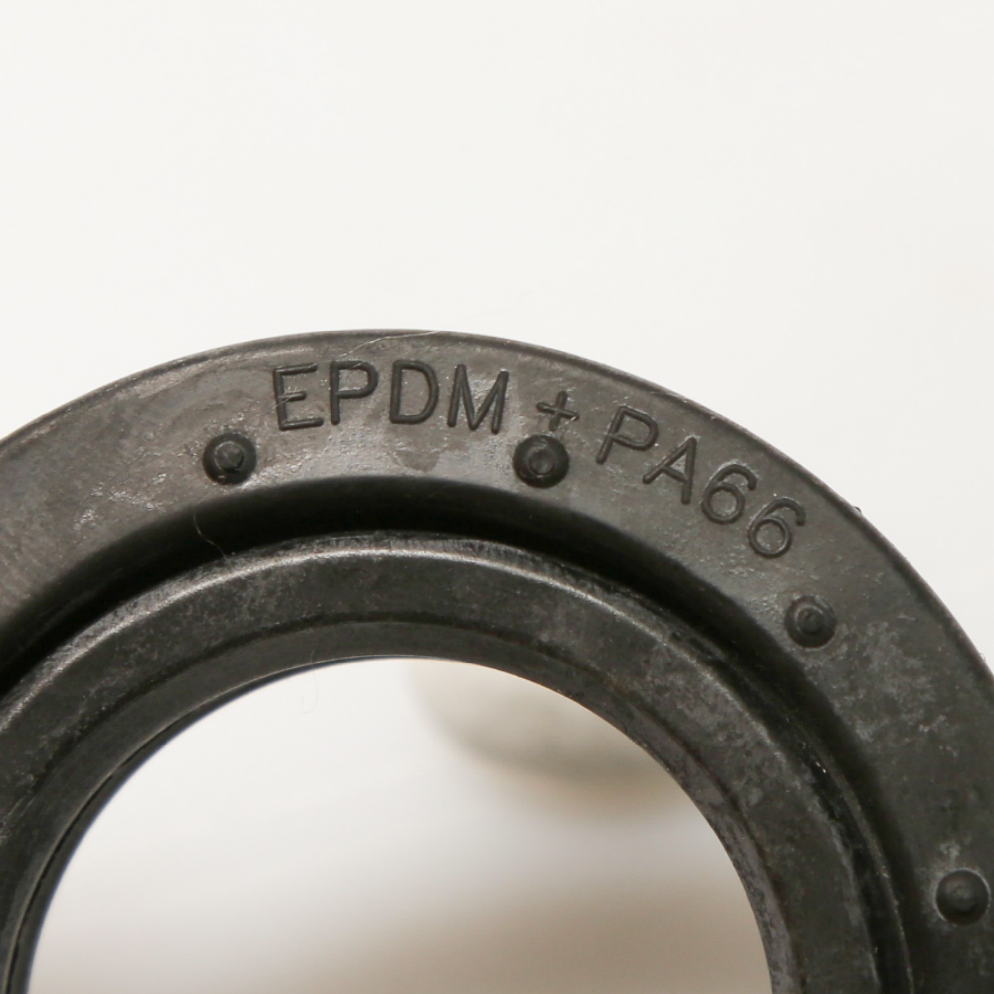 WPW10538166 Whirlpool Pump Grommet