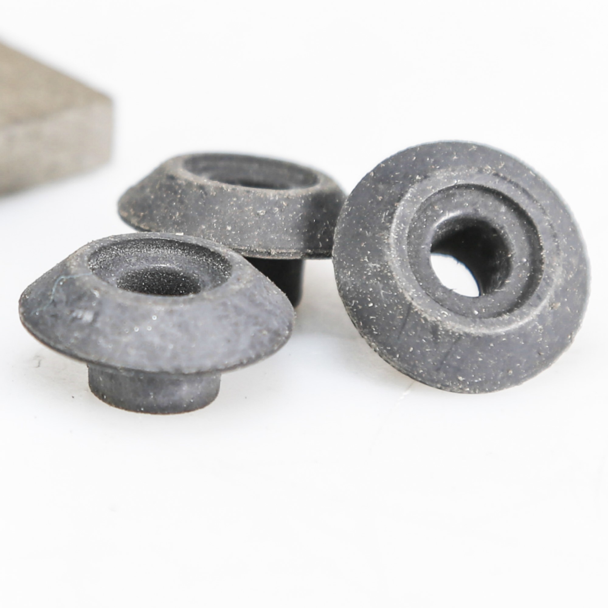 548P3 - KIT BRAKE PAD & SCREWS