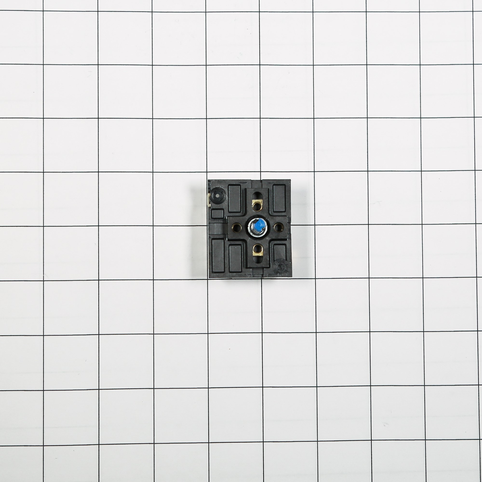 W11121639 SWITCH-INF