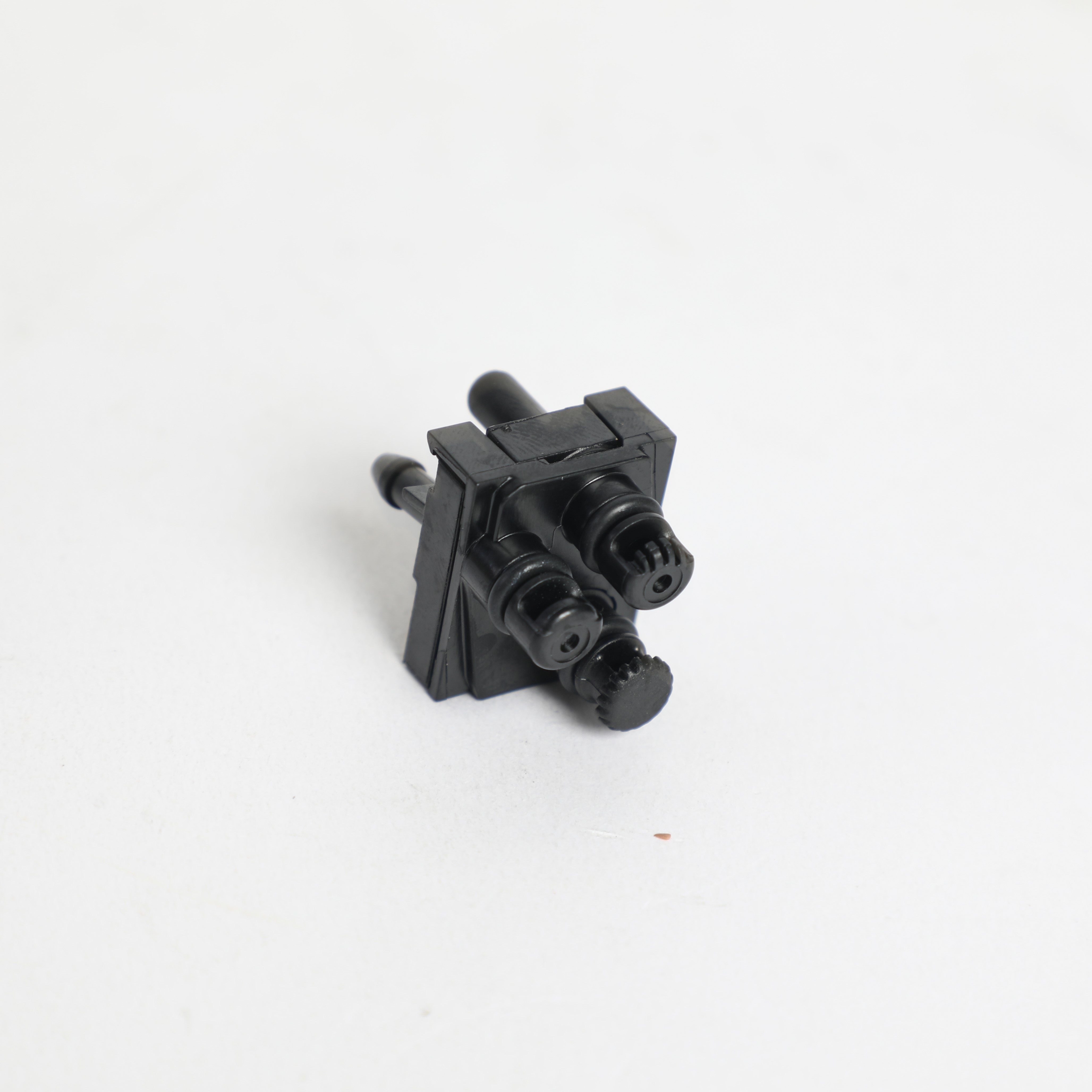 12006208 COUPLING
