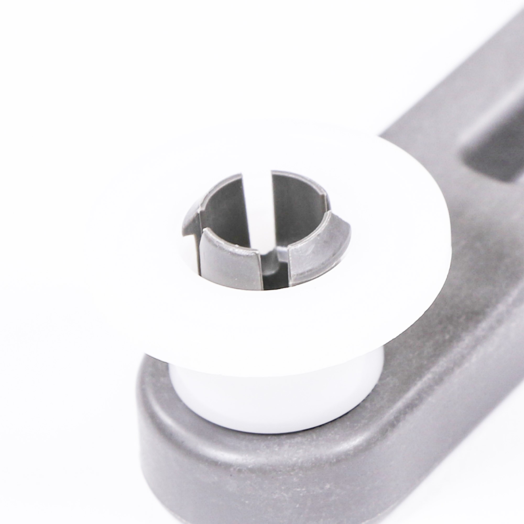 WPW10571738 Whirlpool Dishwasher Upper Dishrack Roller Assembly