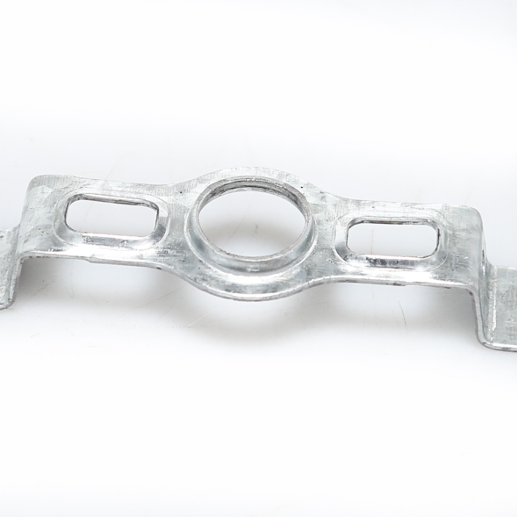 WR02X10764 BRACKET EVAP FAN BTM